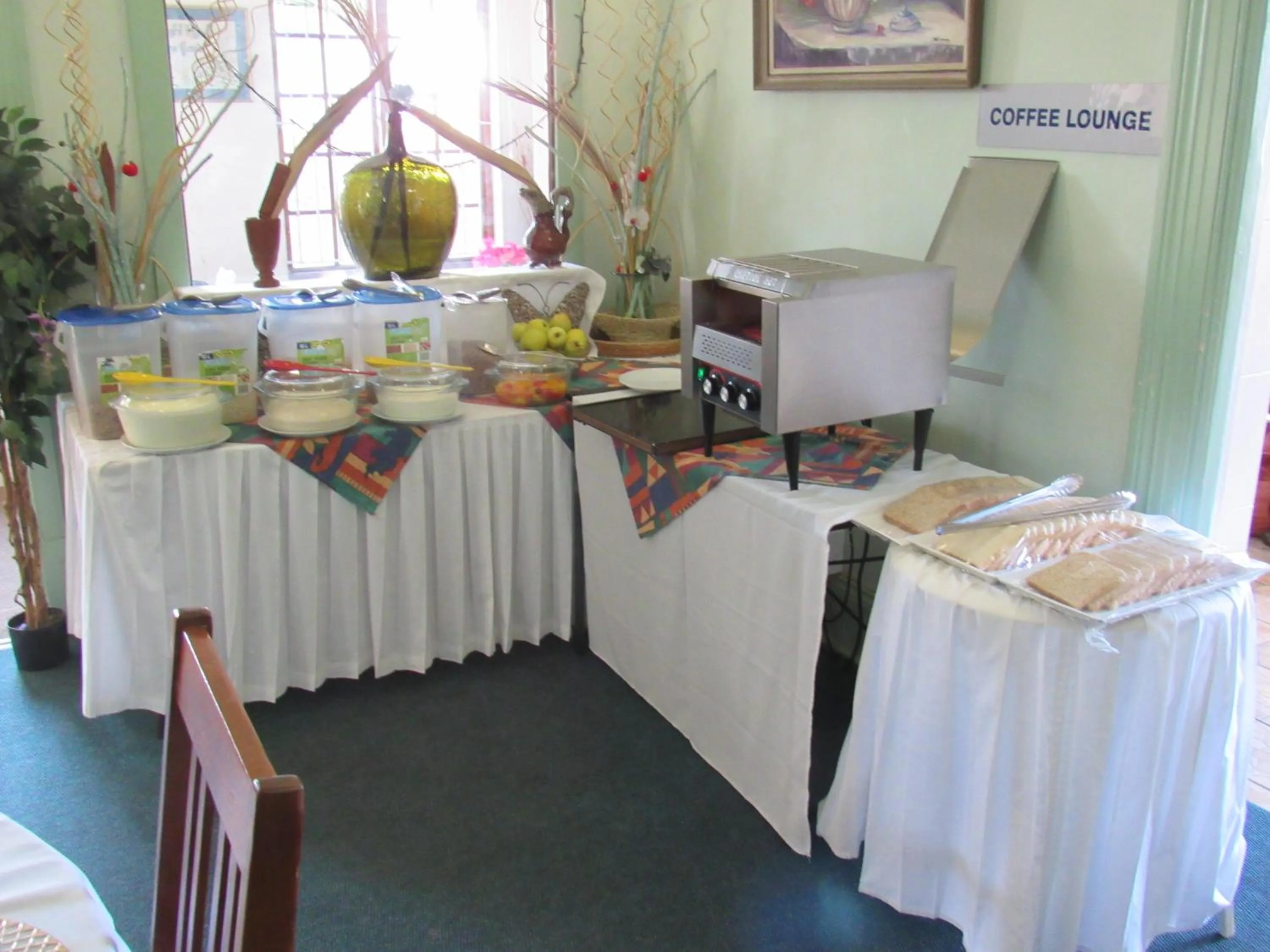 Breakfast in Concord Christian Guesthouse