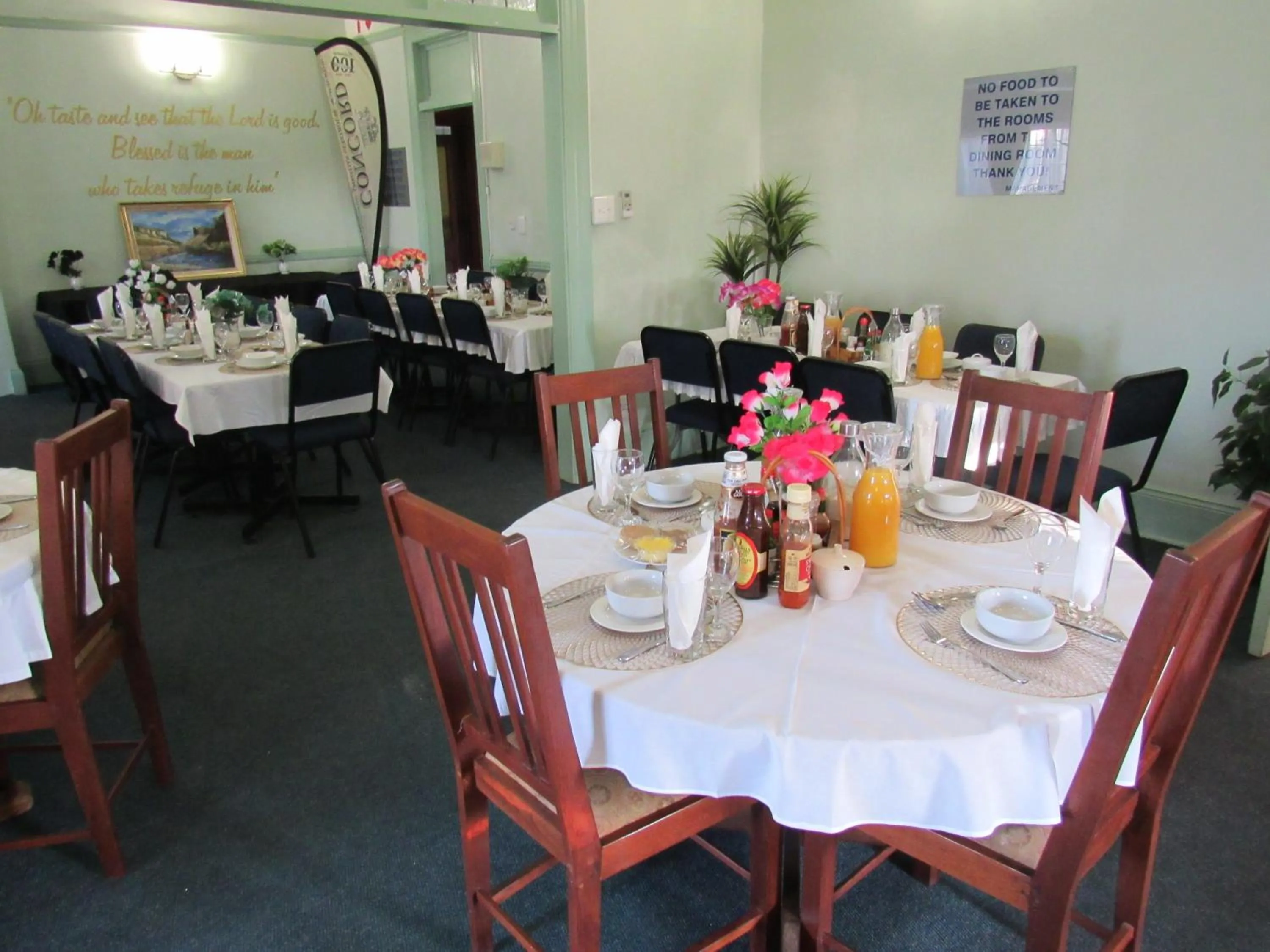 Breakfast in Concord Christian Guesthouse