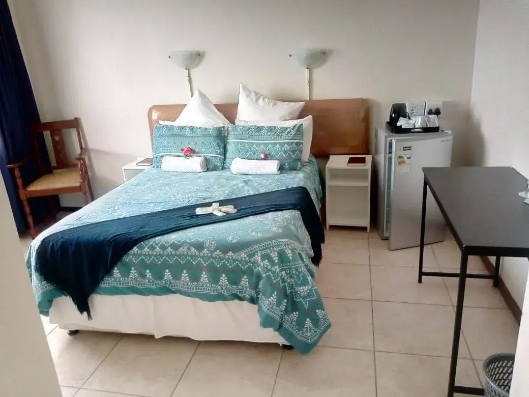 Double Room with Private Bathroom - single occupancy in Concord Christian Guesthouse Double Room with Private Bathroom - single occupancy in Concord Christian Guesthouse
