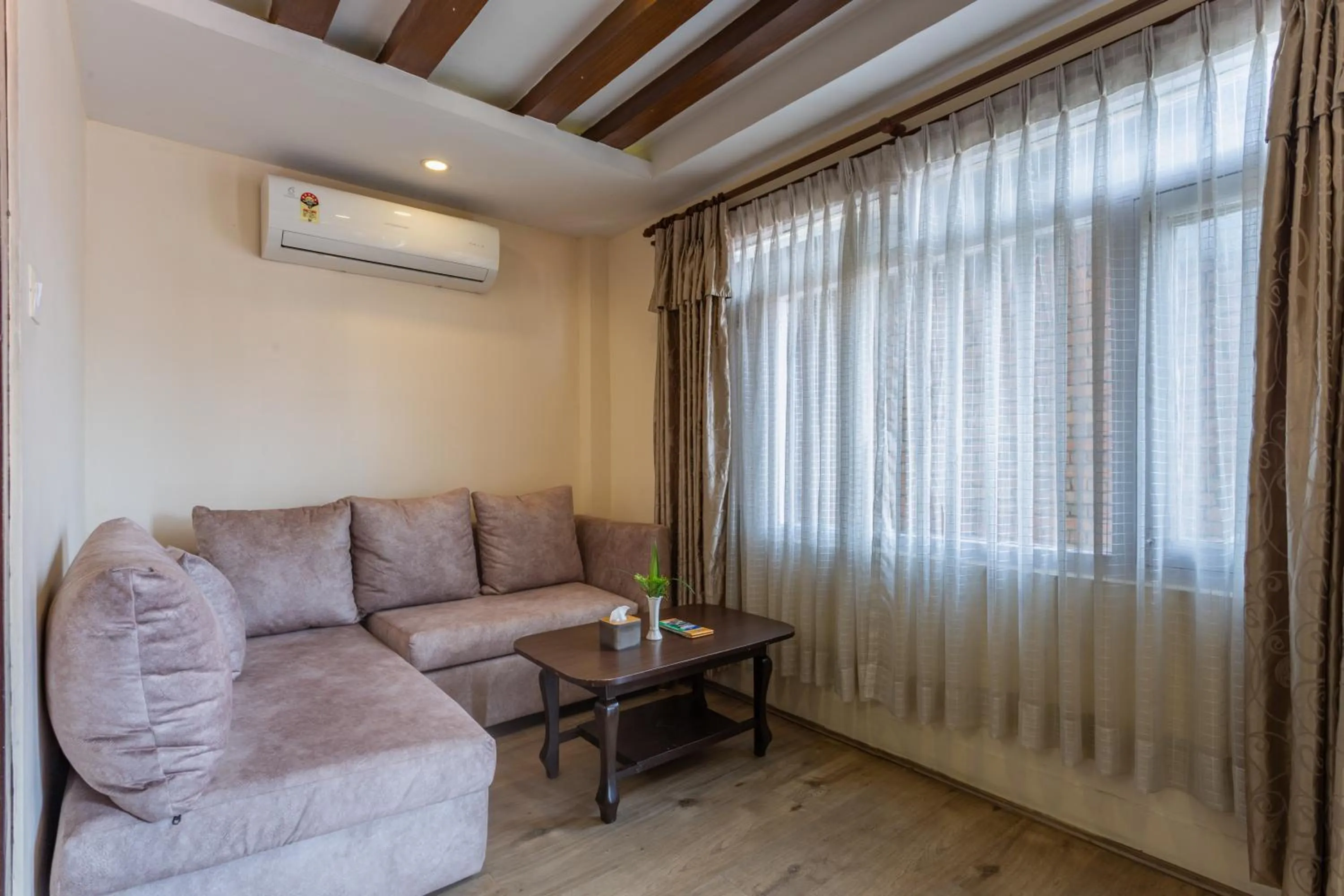 Living room in Hotel Sapana Garden Thamel