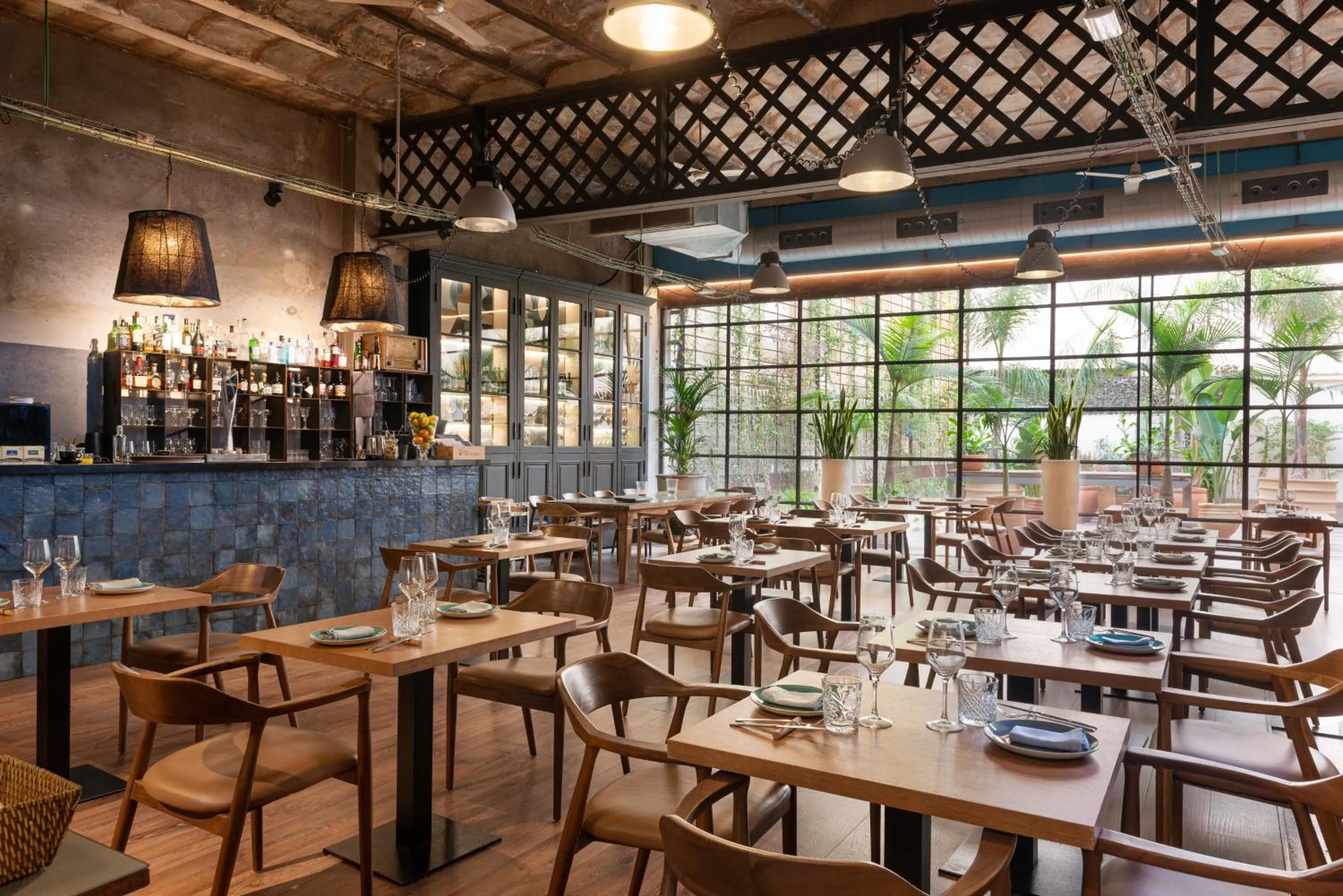 Restaurant/places to eat in Brondo Architect Hotel