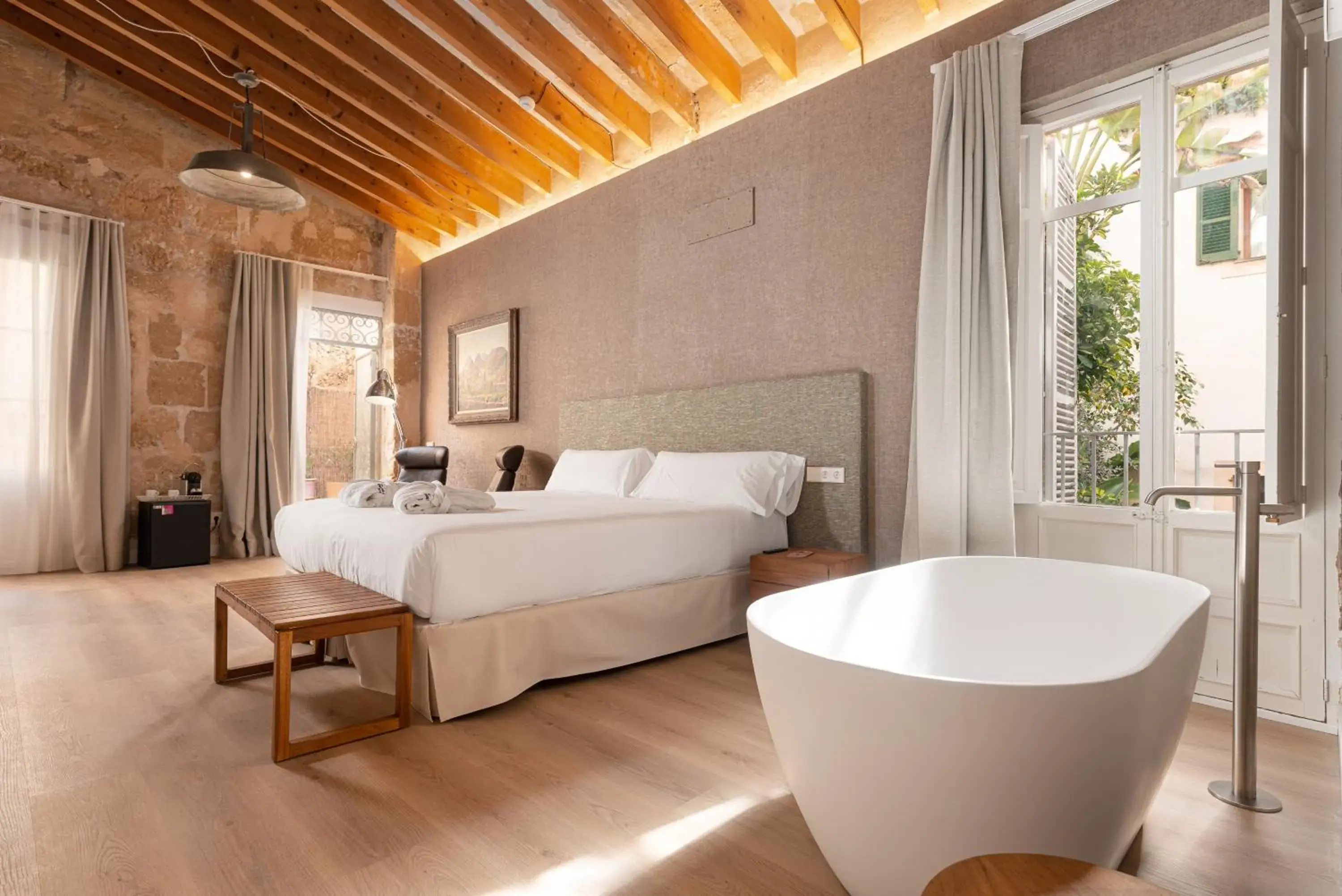 Photo of the whole room, Bed in Brondo Architect Hotel Photo of the whole room, Bed in Brondo Architect Hotel