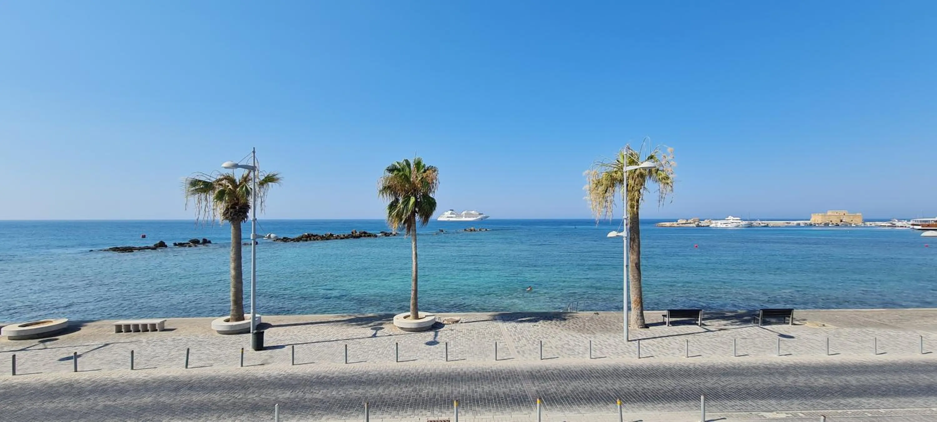 Paphinia SeaView Apartments