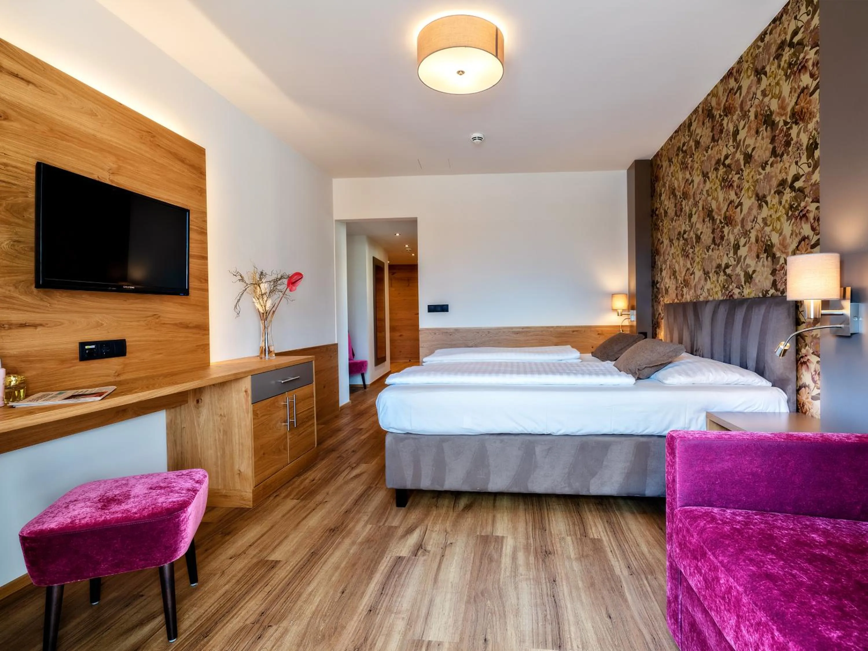 Photo of the whole room, Bed in Stadthotel EGGERBRÄU