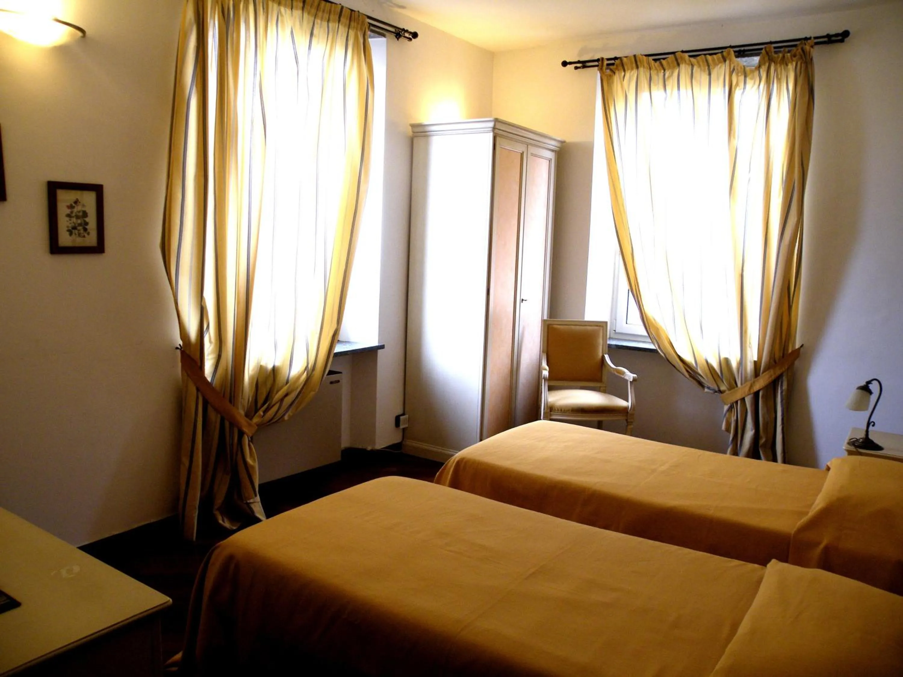 Bedroom, Bed in Albergo Birra