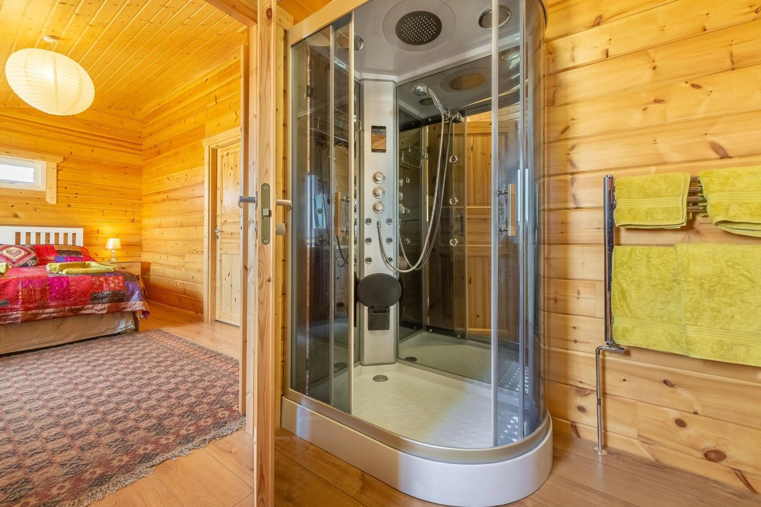 Property building, Bed in The Lodge