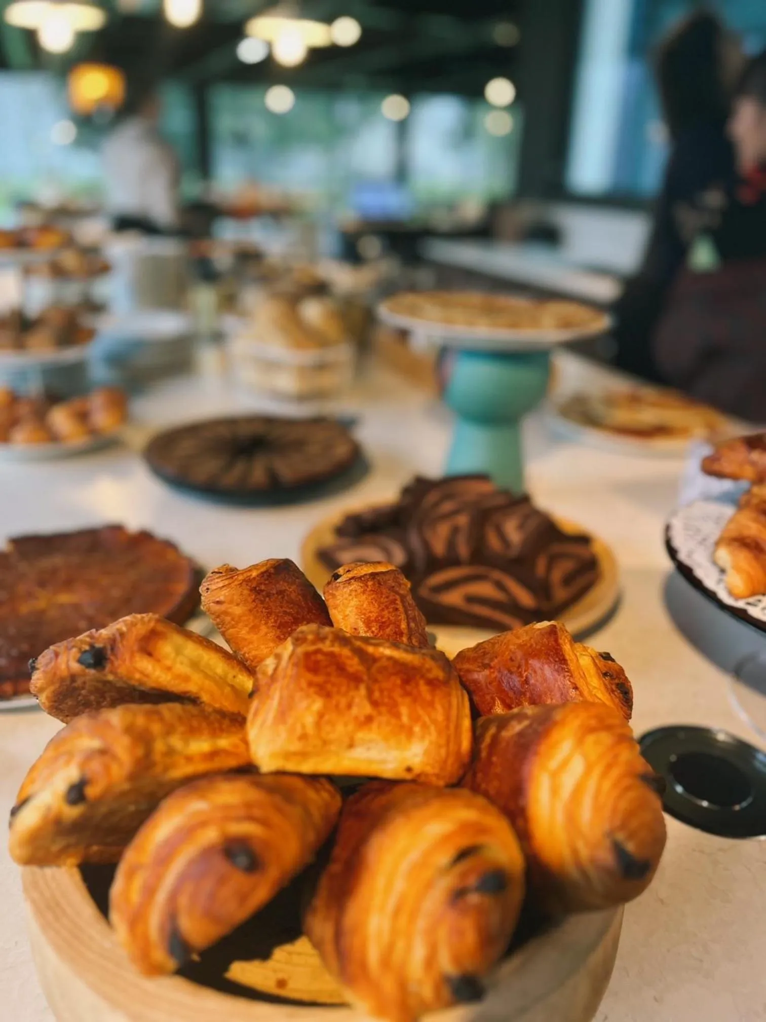 Buffet breakfast in Hôtel le Corbusson Laval Ouest