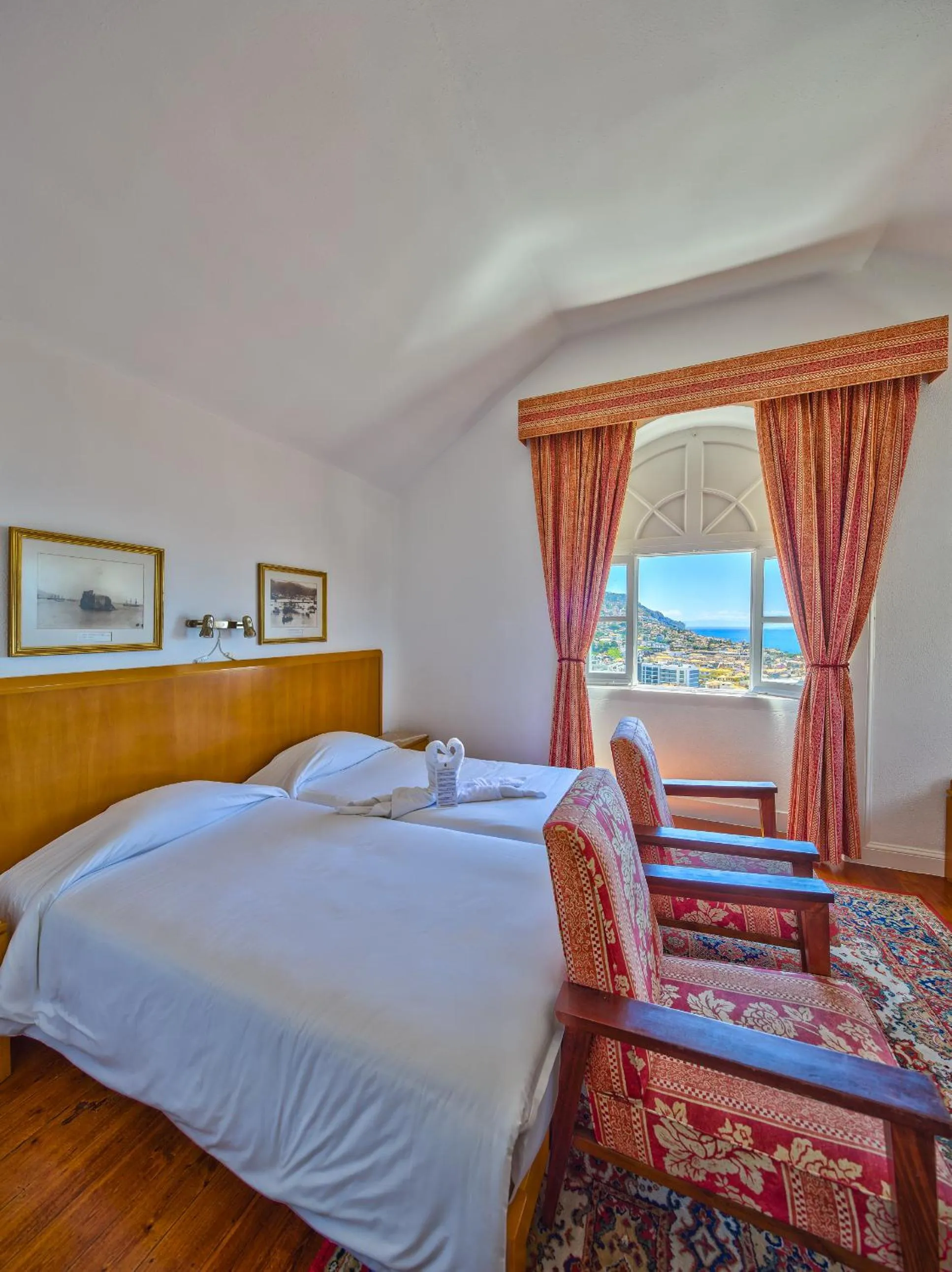 Decorative detail, Bed in Hotel Monte Carlo