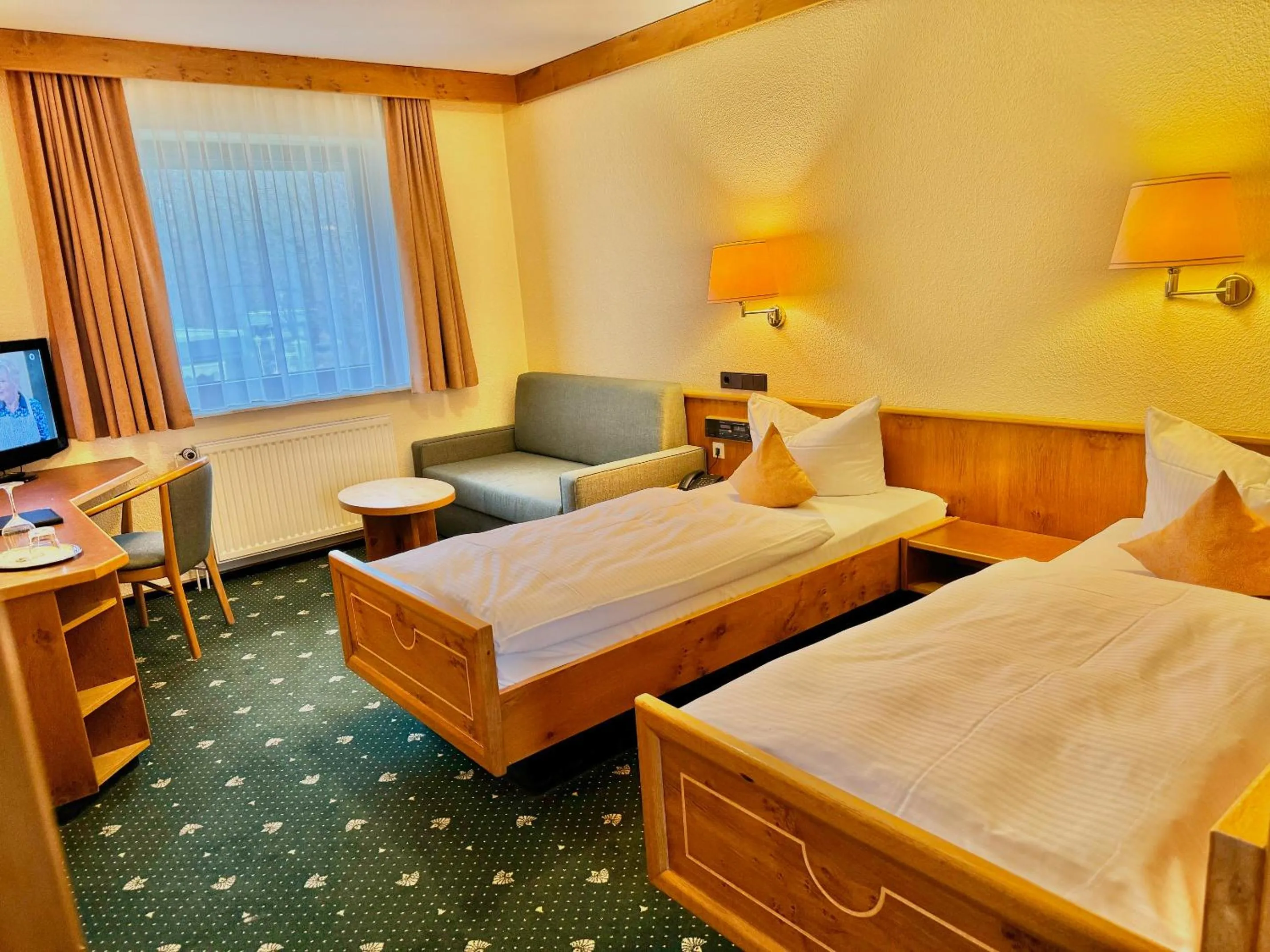 Bed in Hotel Simonshof