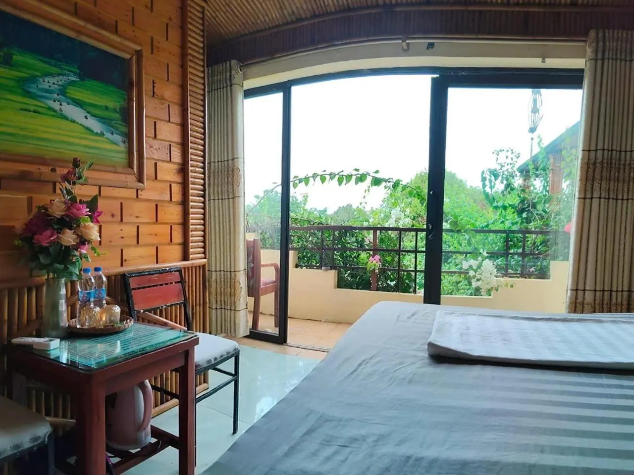 Bed in Trang An Central Homestay
