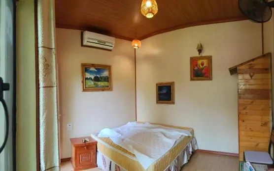 Bed in Trang An Central Homestay