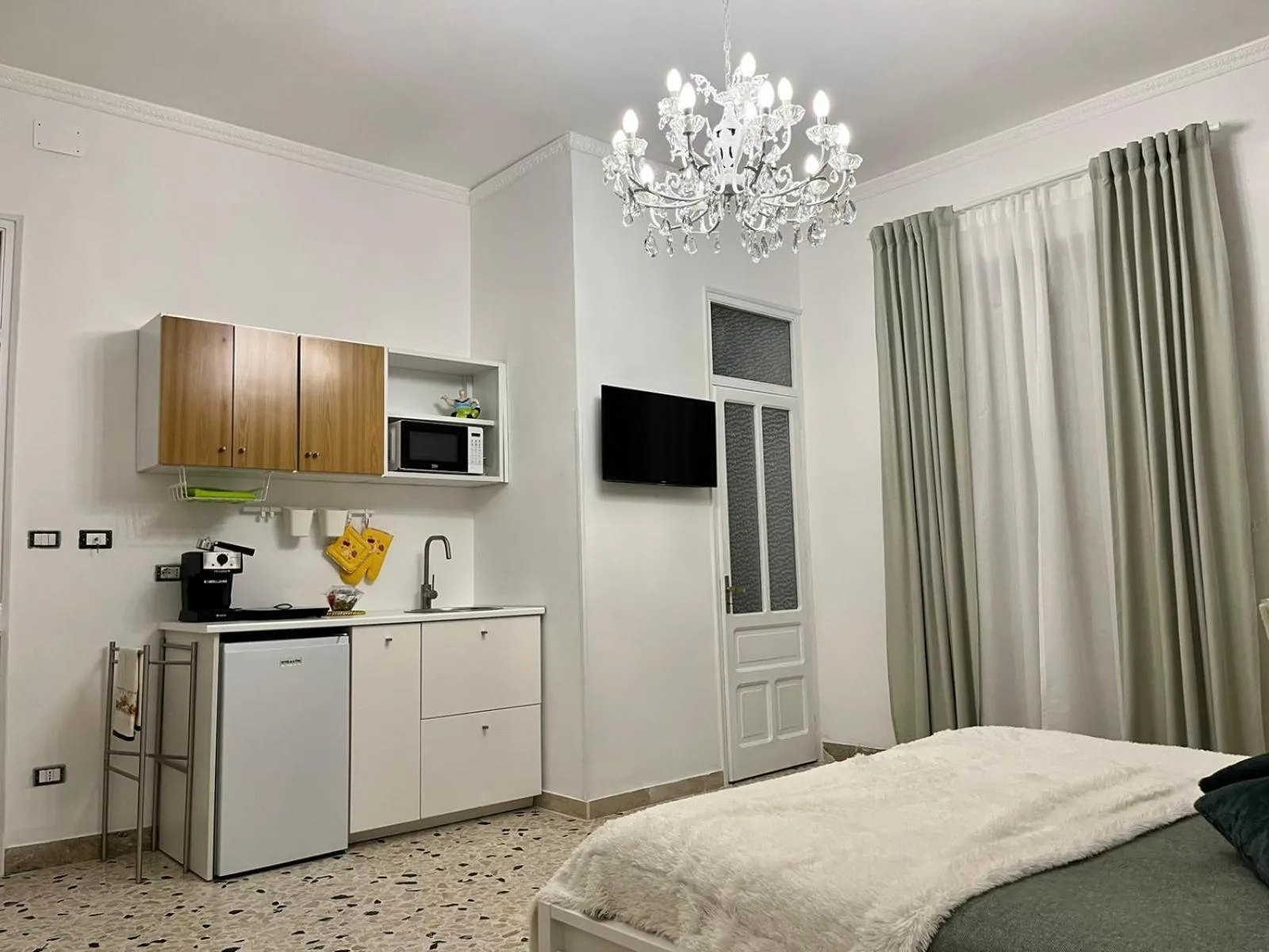 Bed in Cappuccini Green Relax