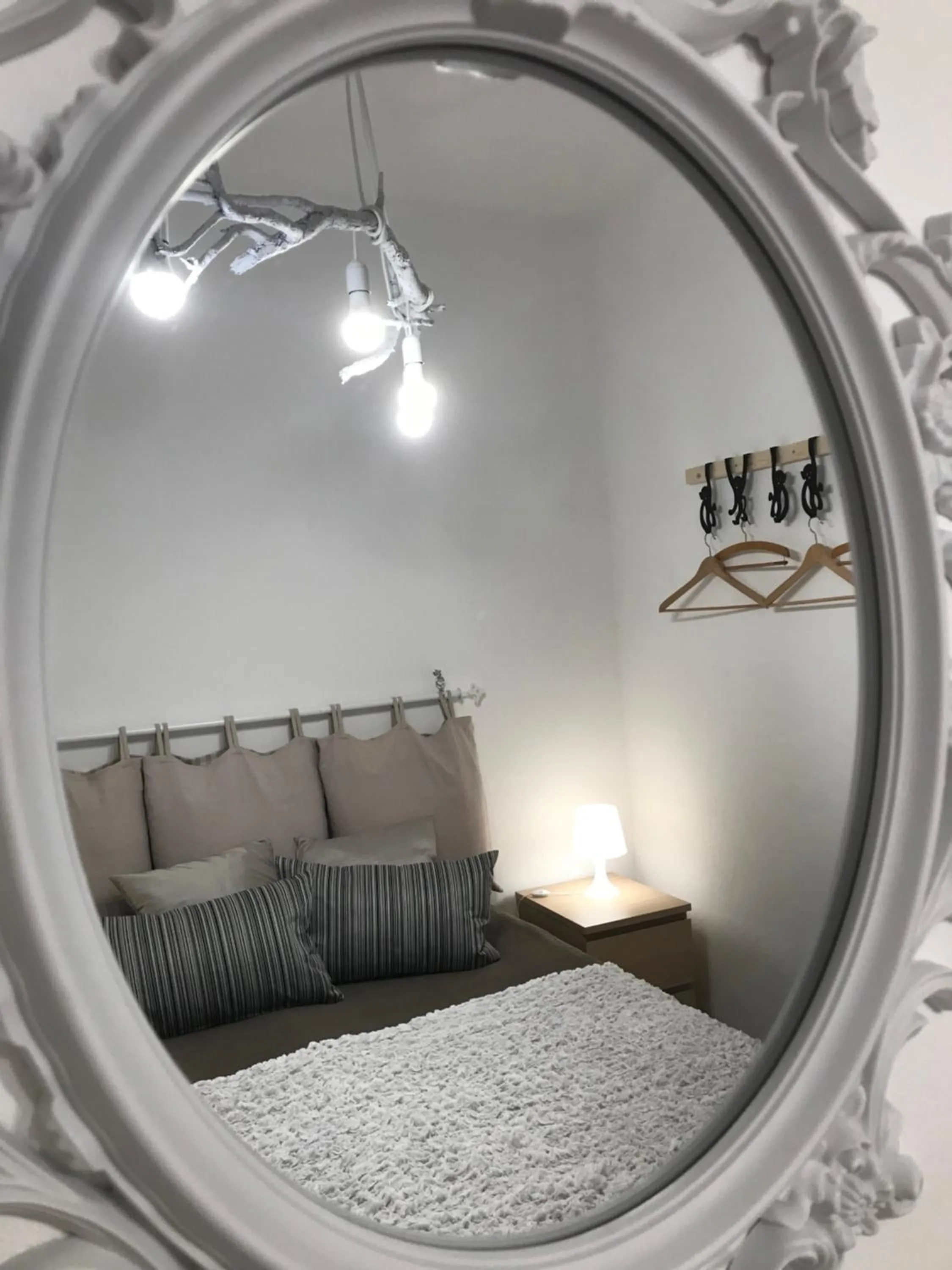 Bedroom, Bed in Cappuccini Green Relax