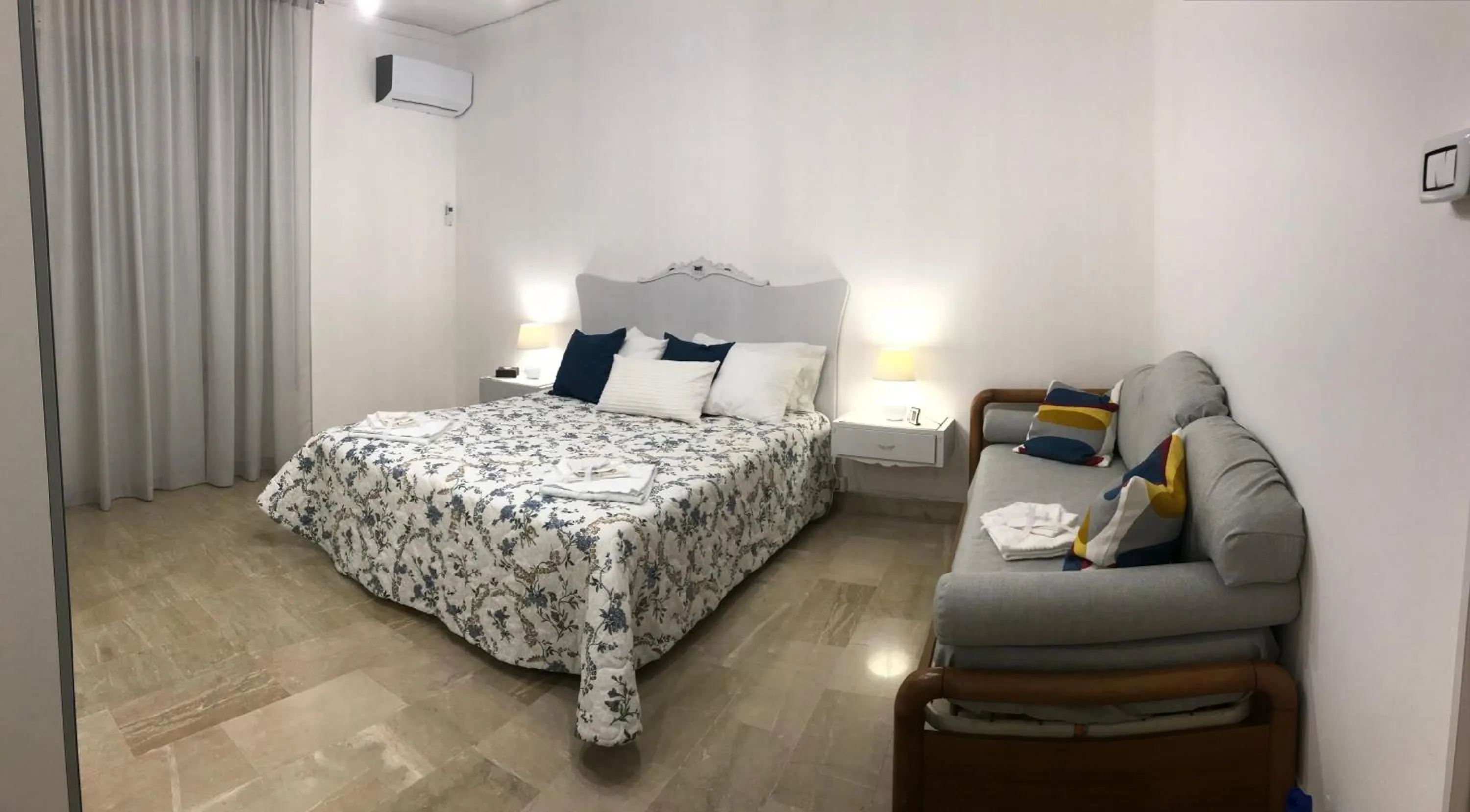 Bed in Cappuccini Green Relax