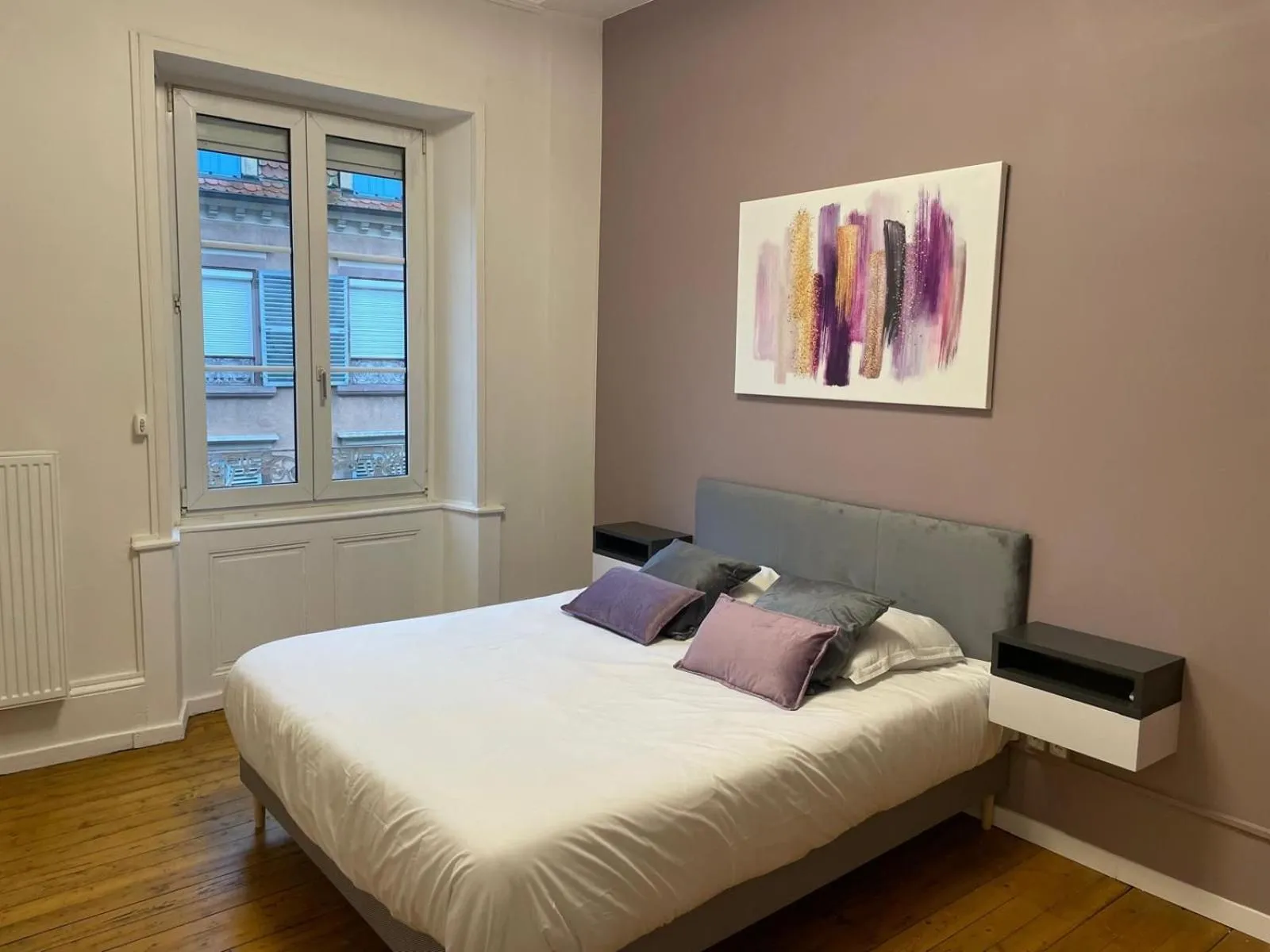 Bed in Hotel-Restaurant St-Christophe