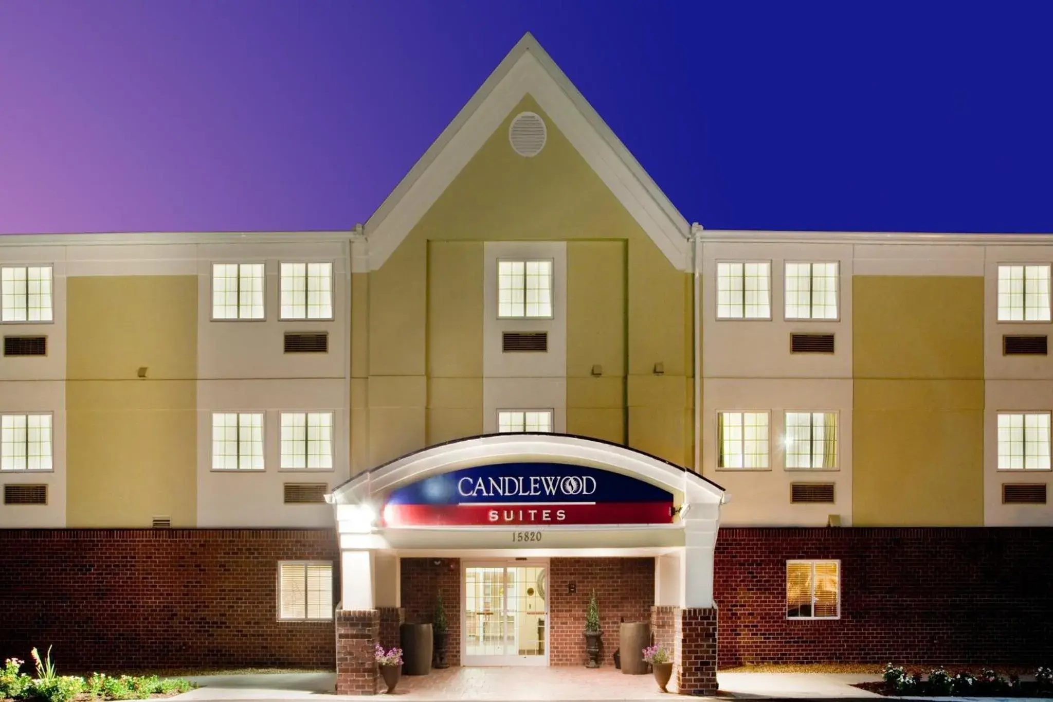Property building in Candlewood Suites Colonial Heights - Fort Lee by IHG Property building in Candlewood Suites Colonial Heights - Fort Lee by IHG