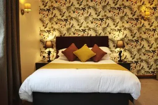 Bed in Best Western Compass Inn Bed in Best Western Compass Inn