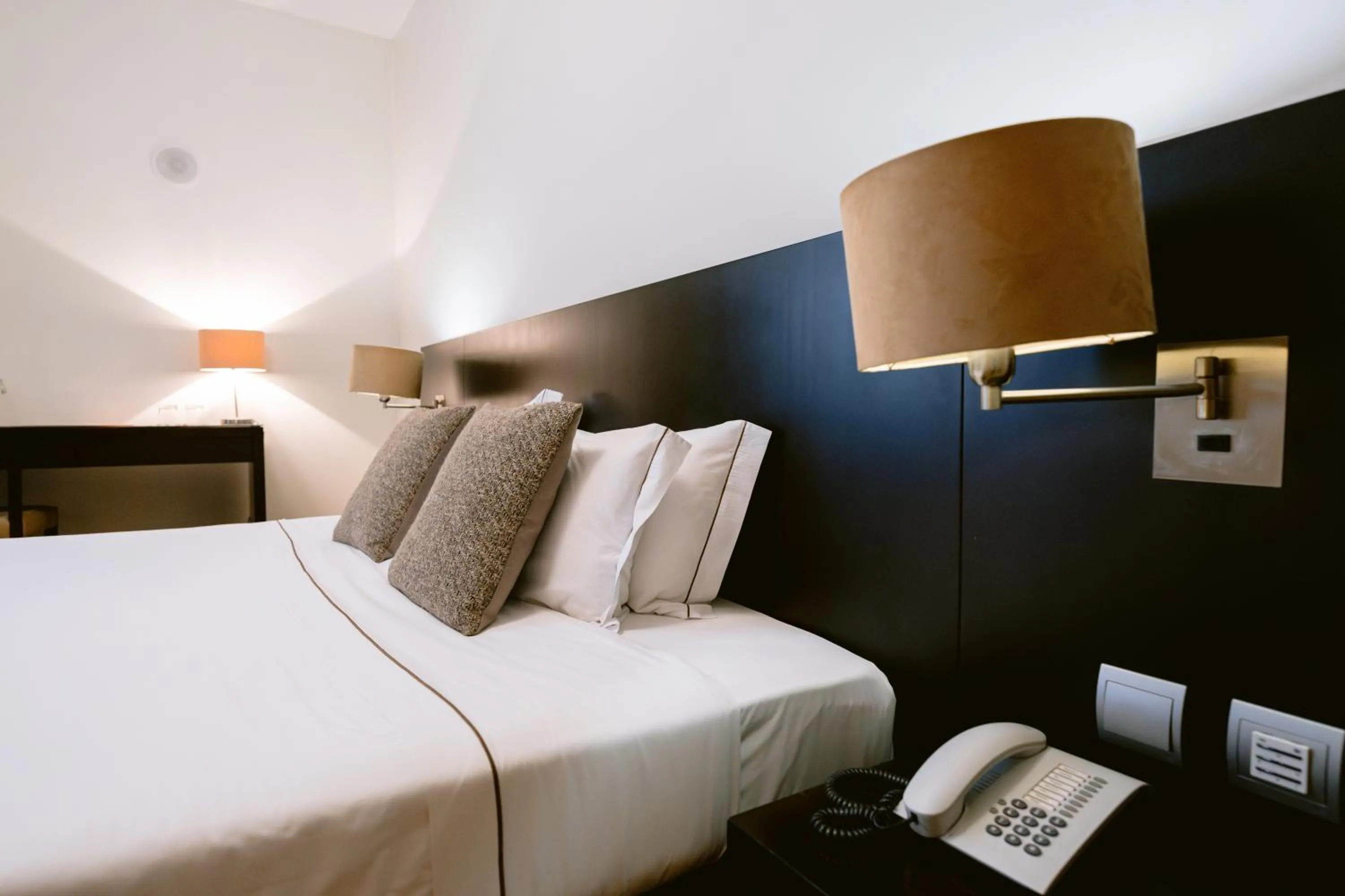 Bedroom, Bed in Hotel Conde de Agueda