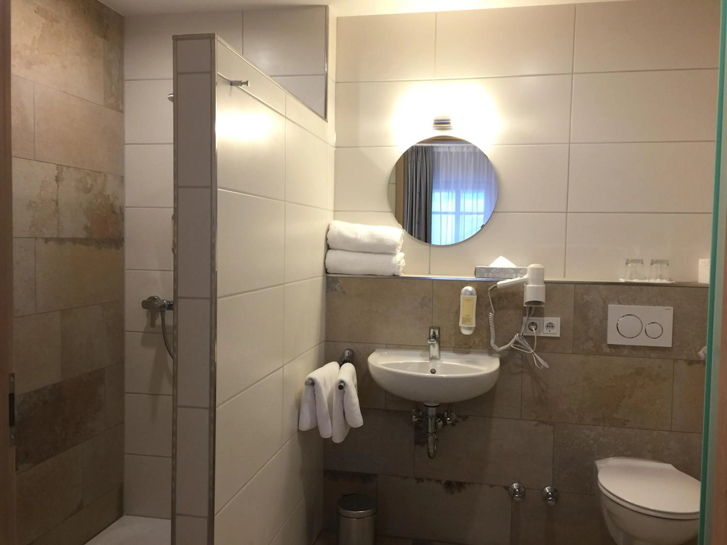 Toilet in Gästehaus - Kretschmannshof