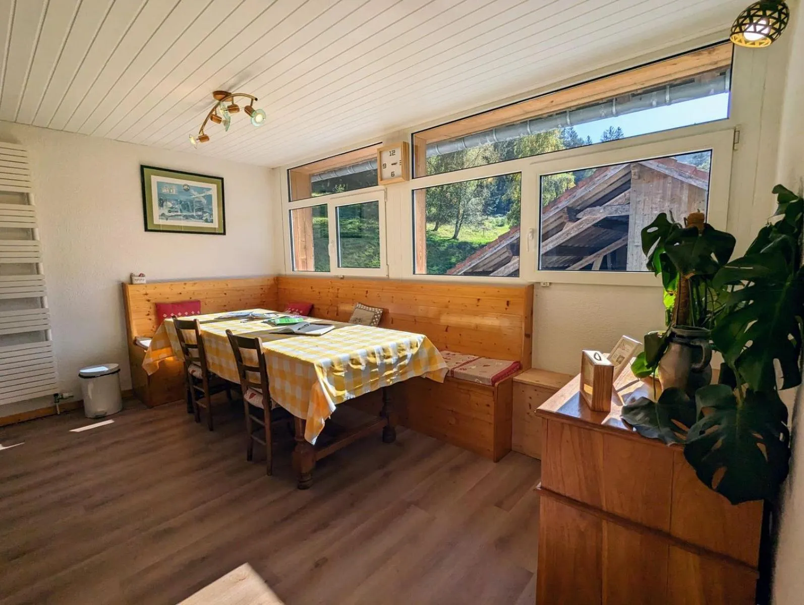 Library in Chambre d'hôtes Kieffer Le Grand Bienfaisy