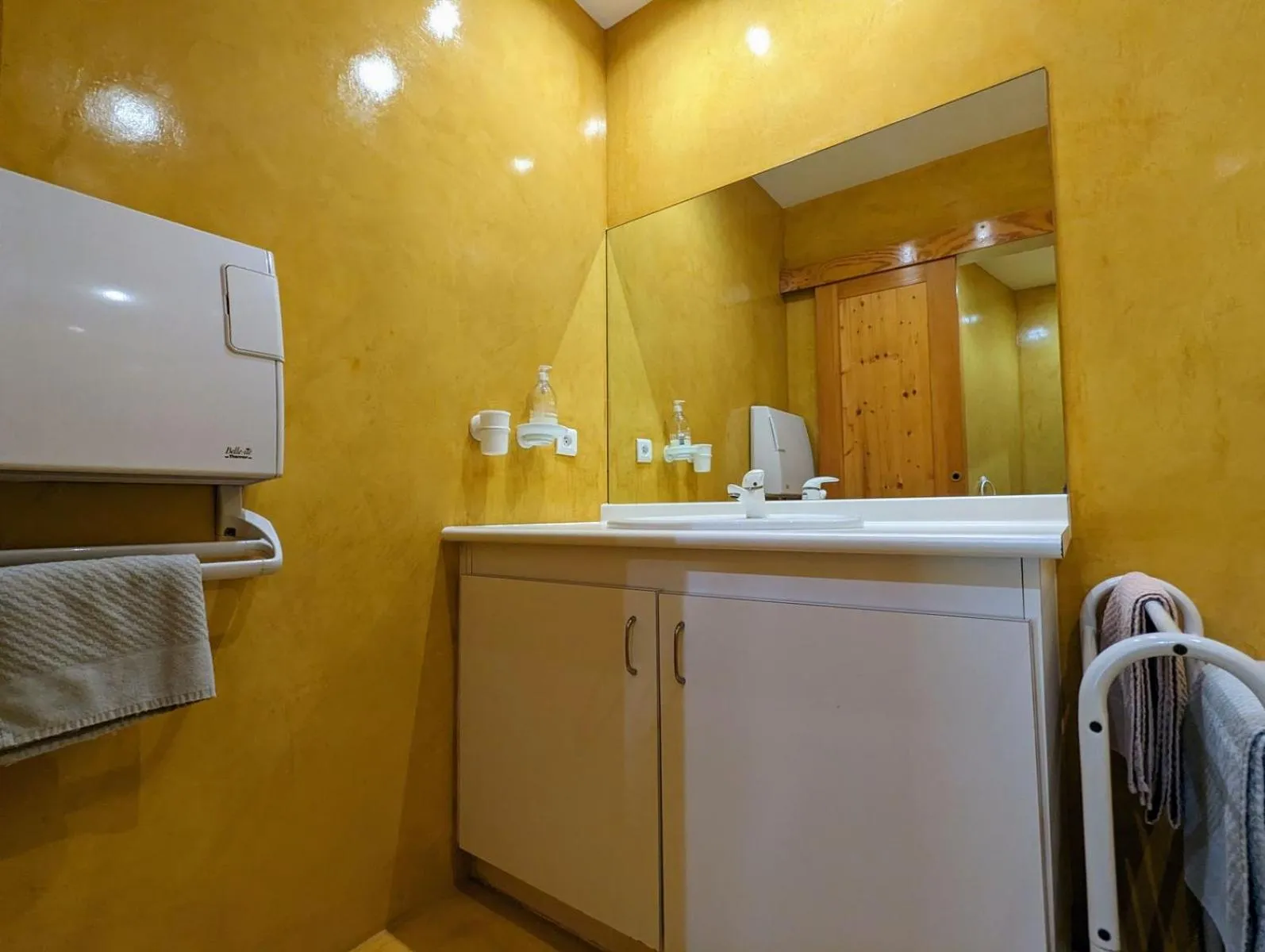 Bathroom in Chambre d'hôtes Kieffer Le Grand Bienfaisy