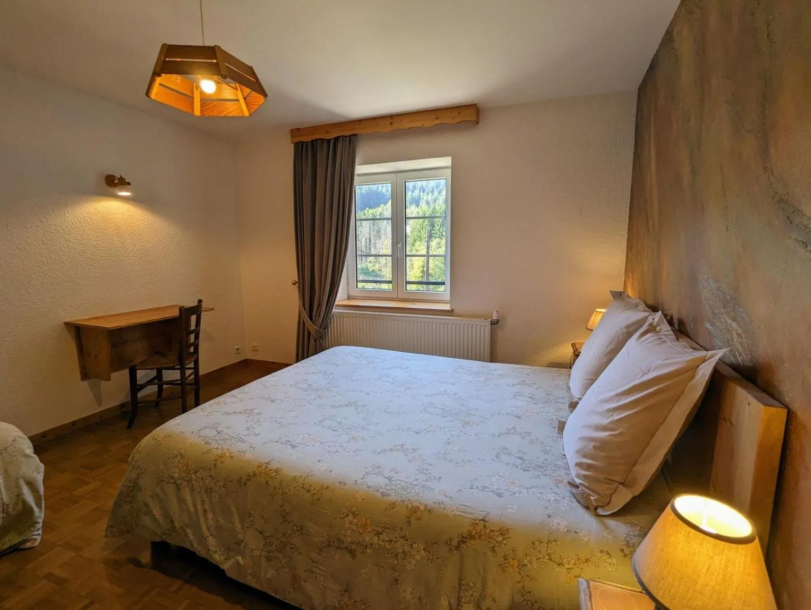 View (from property/room), Bed in Chambre d'hôtes Kieffer Le Grand Bienfaisy