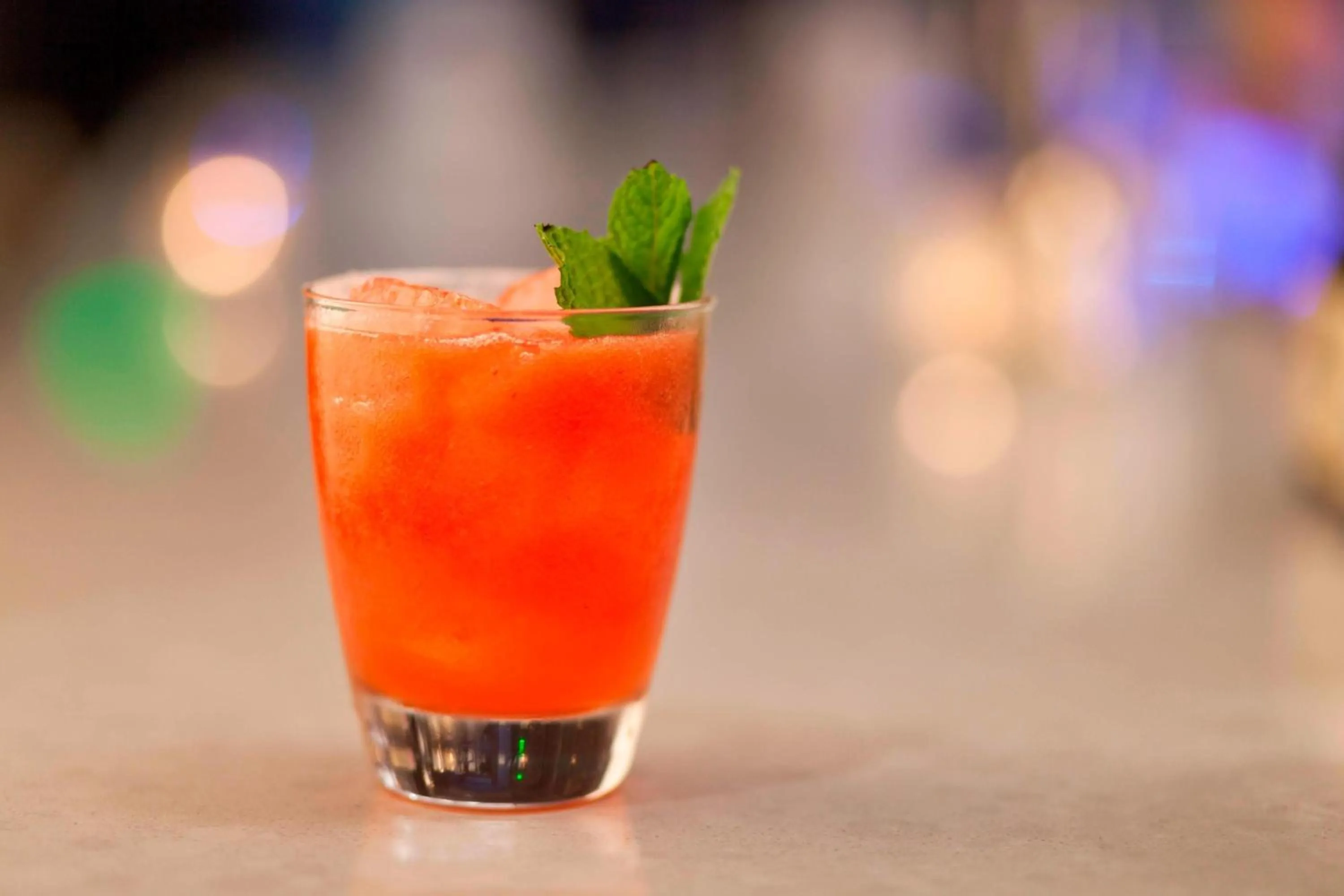 Lounge or bar in AC Hotel by Marriott New Orleans French Quarter