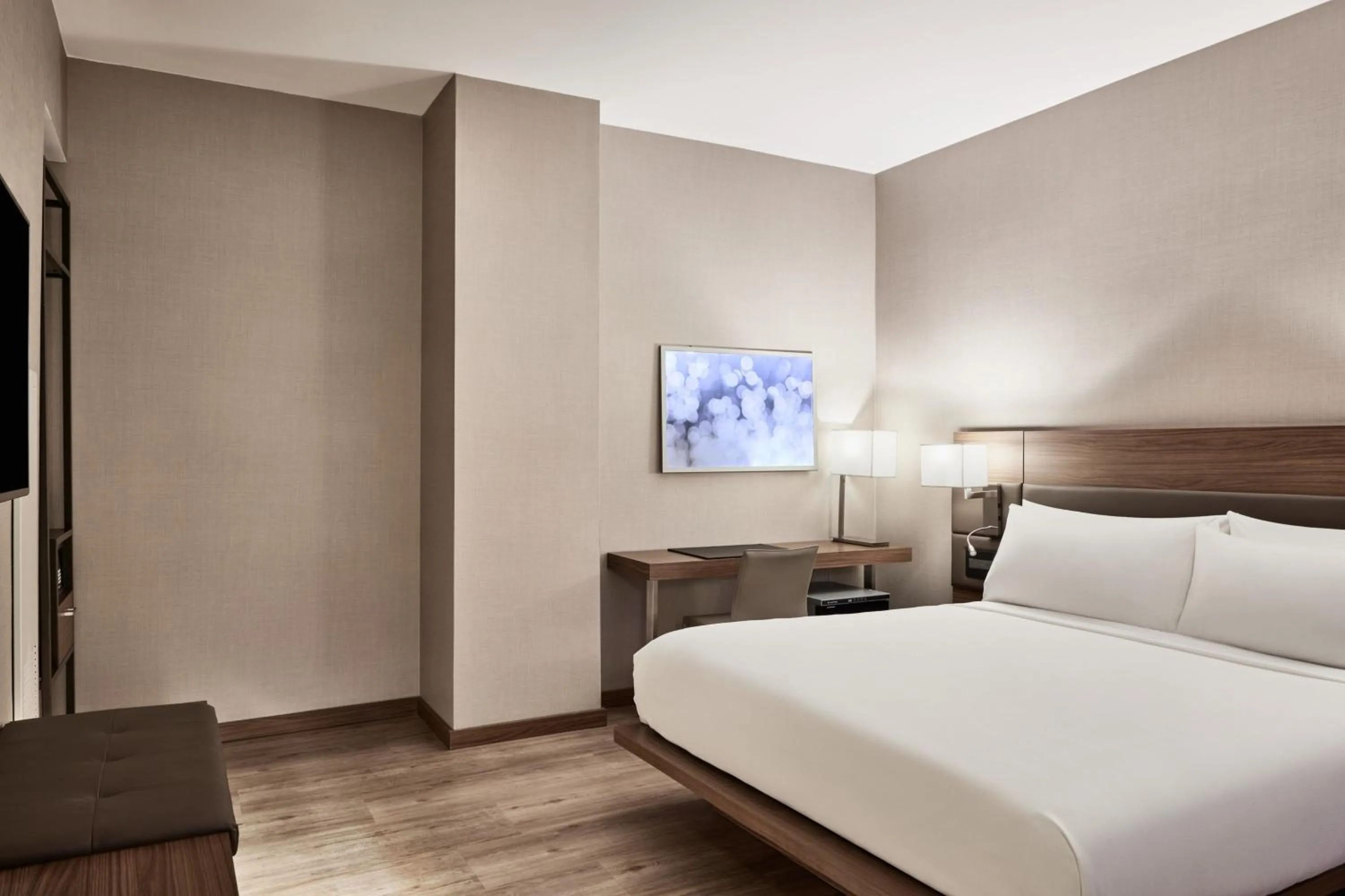 Photo of the whole room, Bed in AC Hotel by Marriott New Orleans French Quarter