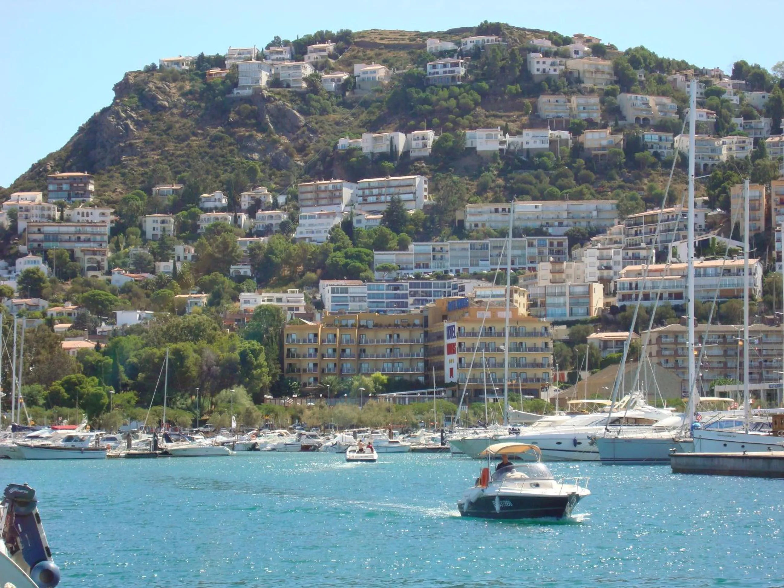 Area and facilities in Hotel Univers