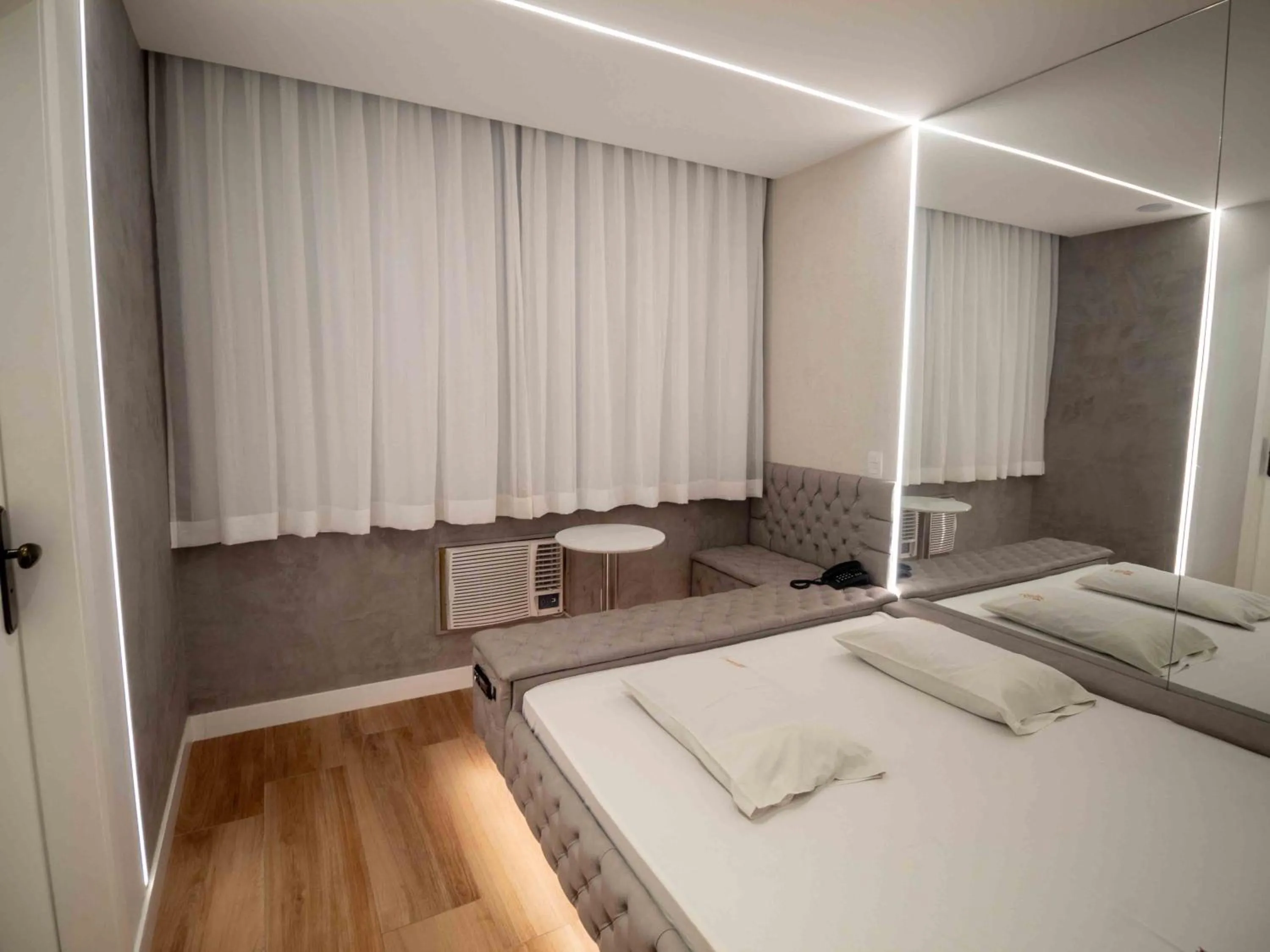Bed in Hotel Malaga (Adult Only)