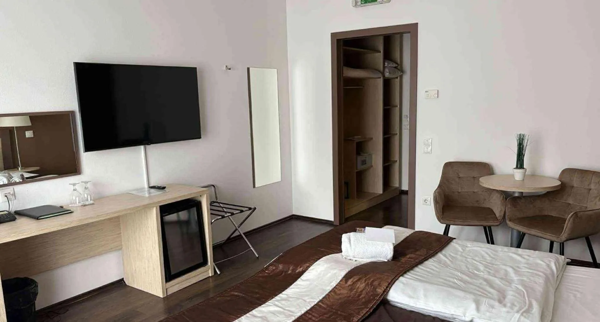 Bed in Hotel Opal Superior - Adults Only