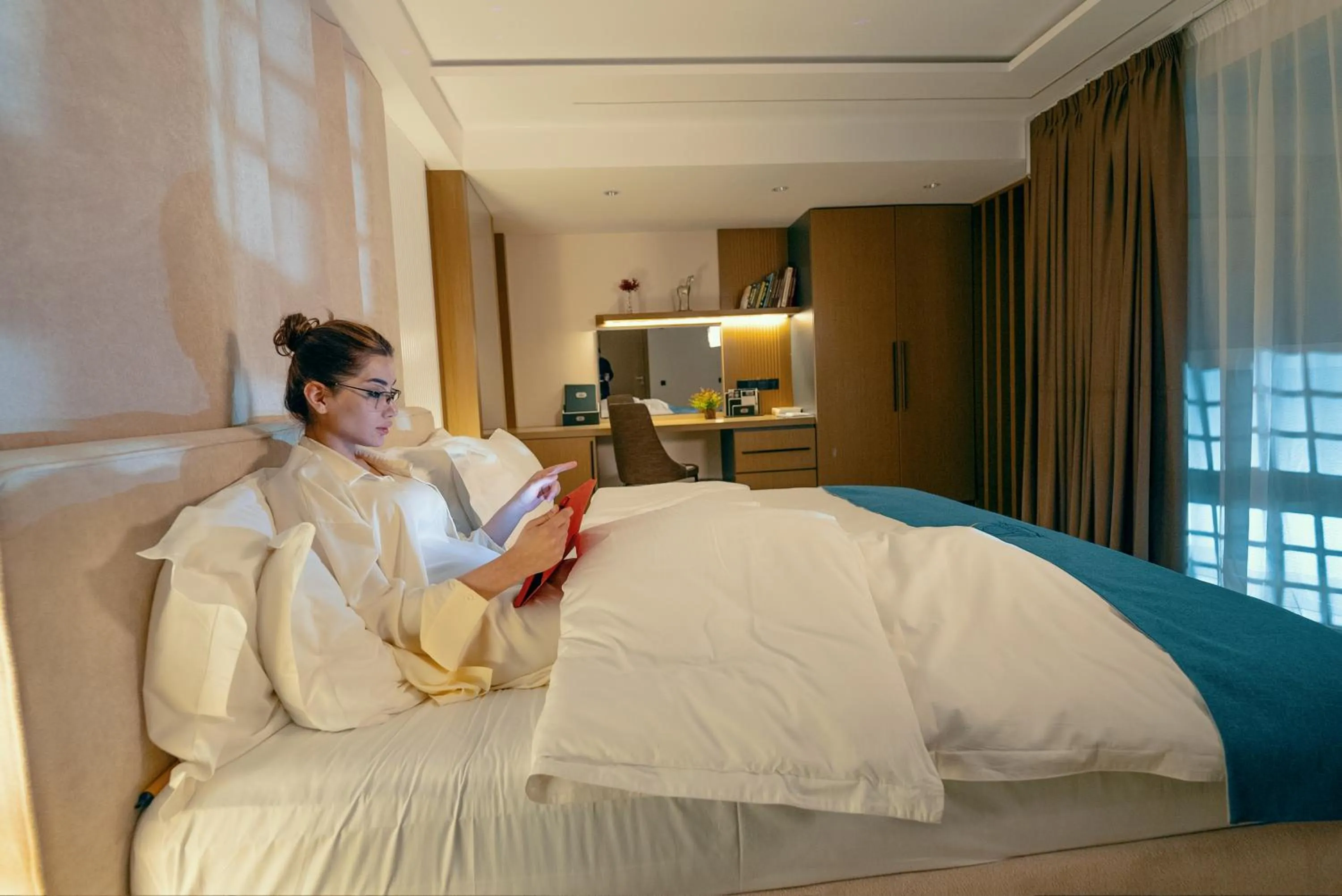 Bedroom, Bed in Parliament Palace Hotel