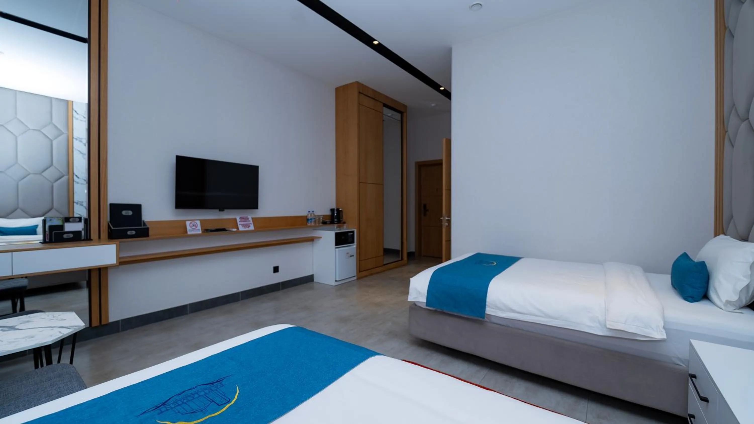 Bed in Parliament Palace Hotel