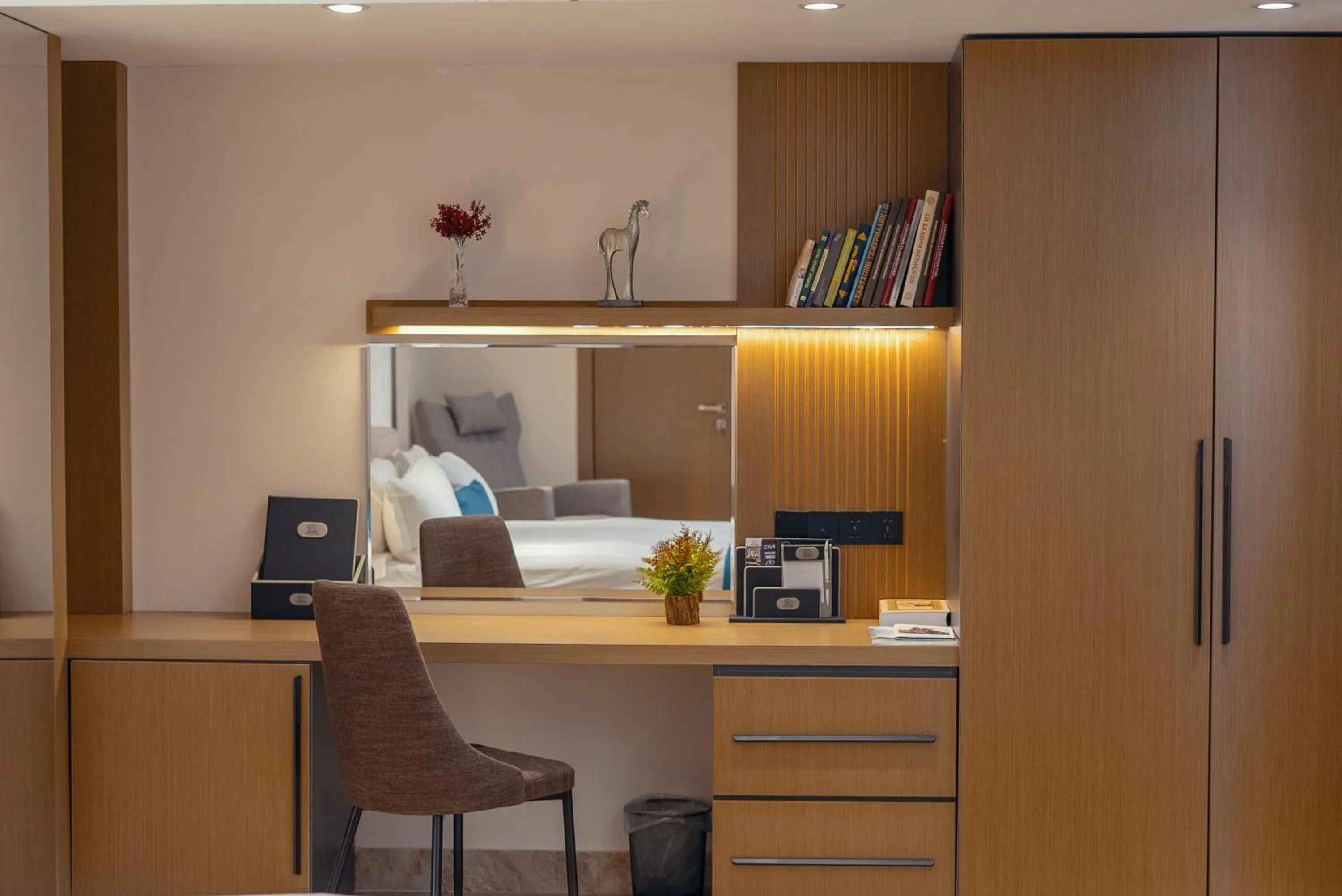 wardrobe in Parliament Palace Hotel