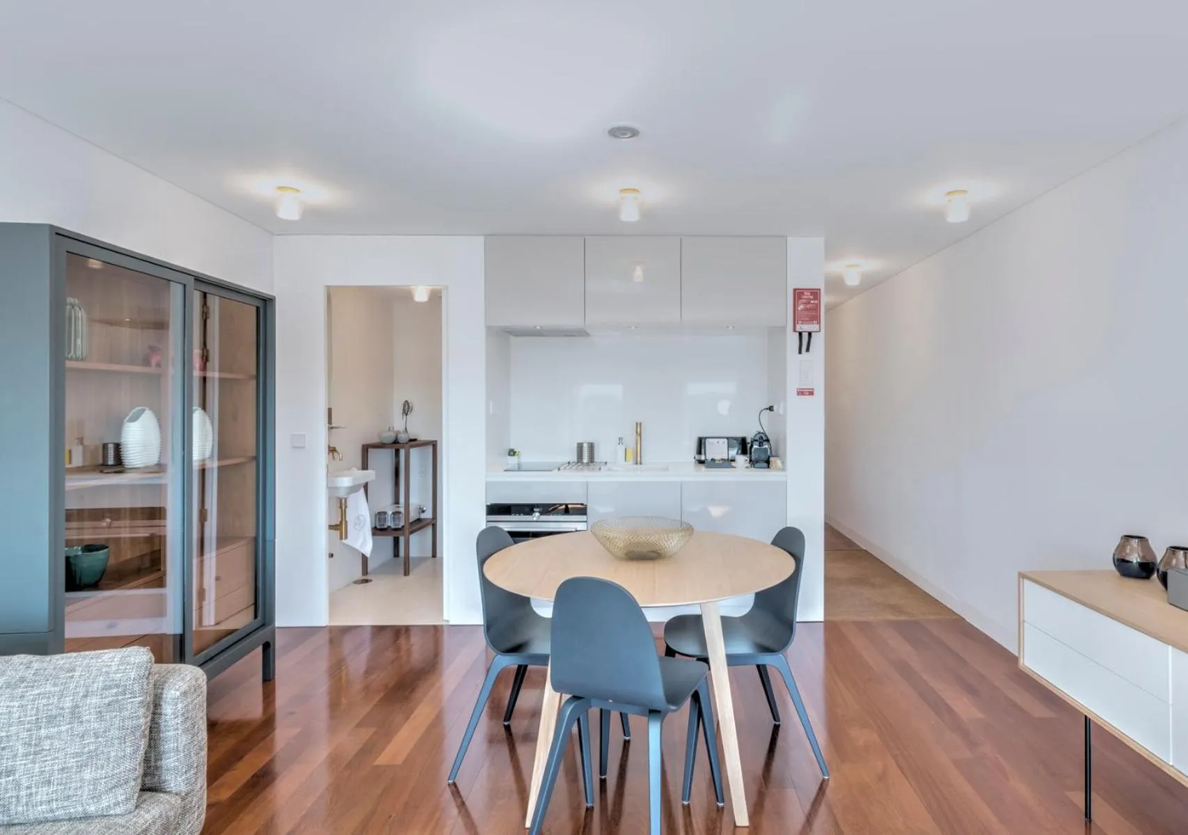 Kitchen or kitchenette in Oporto Street das Aldas - River View