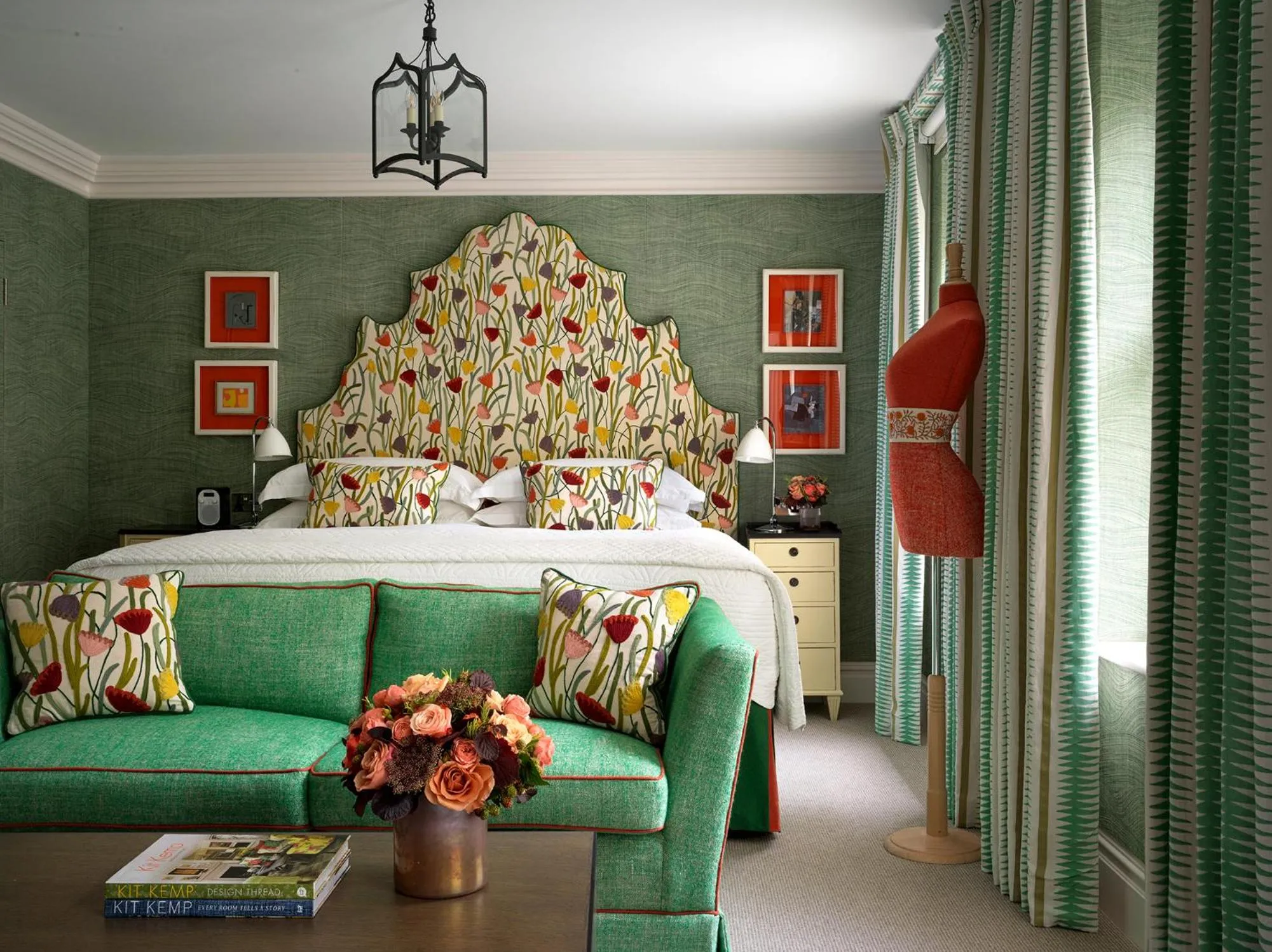 Bedroom, Bed in Knightsbridge Hotel, Firmdale Hotels