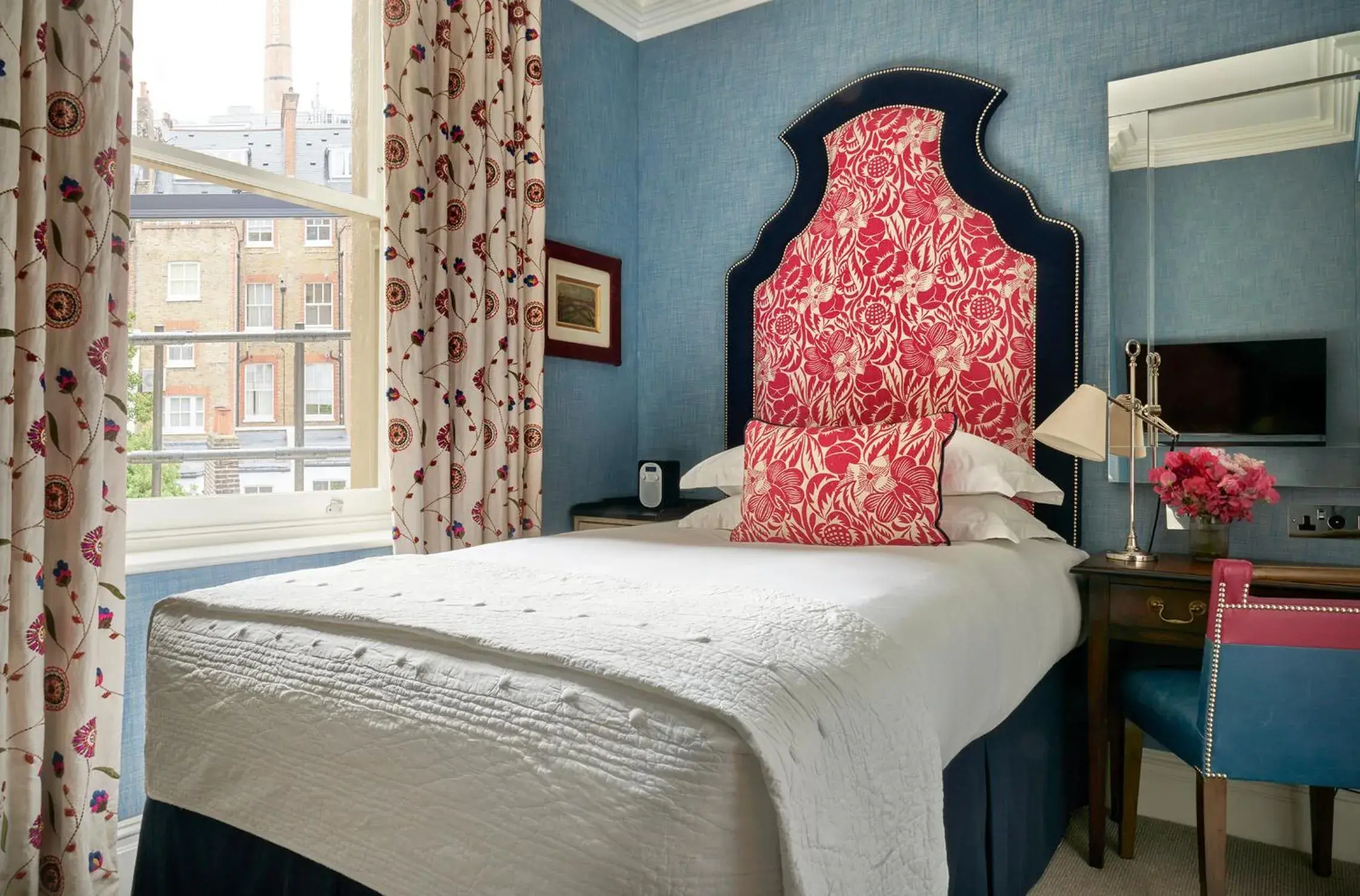 Single Room - single occupancy in Knightsbridge Hotel, Firmdale Hotels Single Room - single occupancy in Knightsbridge Hotel, Firmdale Hotels