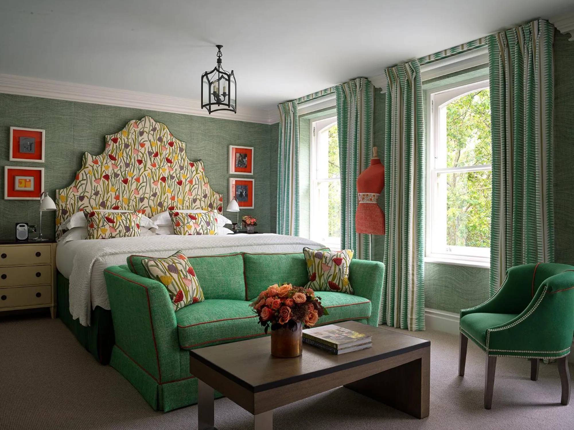 Bed in Knightsbridge Hotel, Firmdale Hotels
