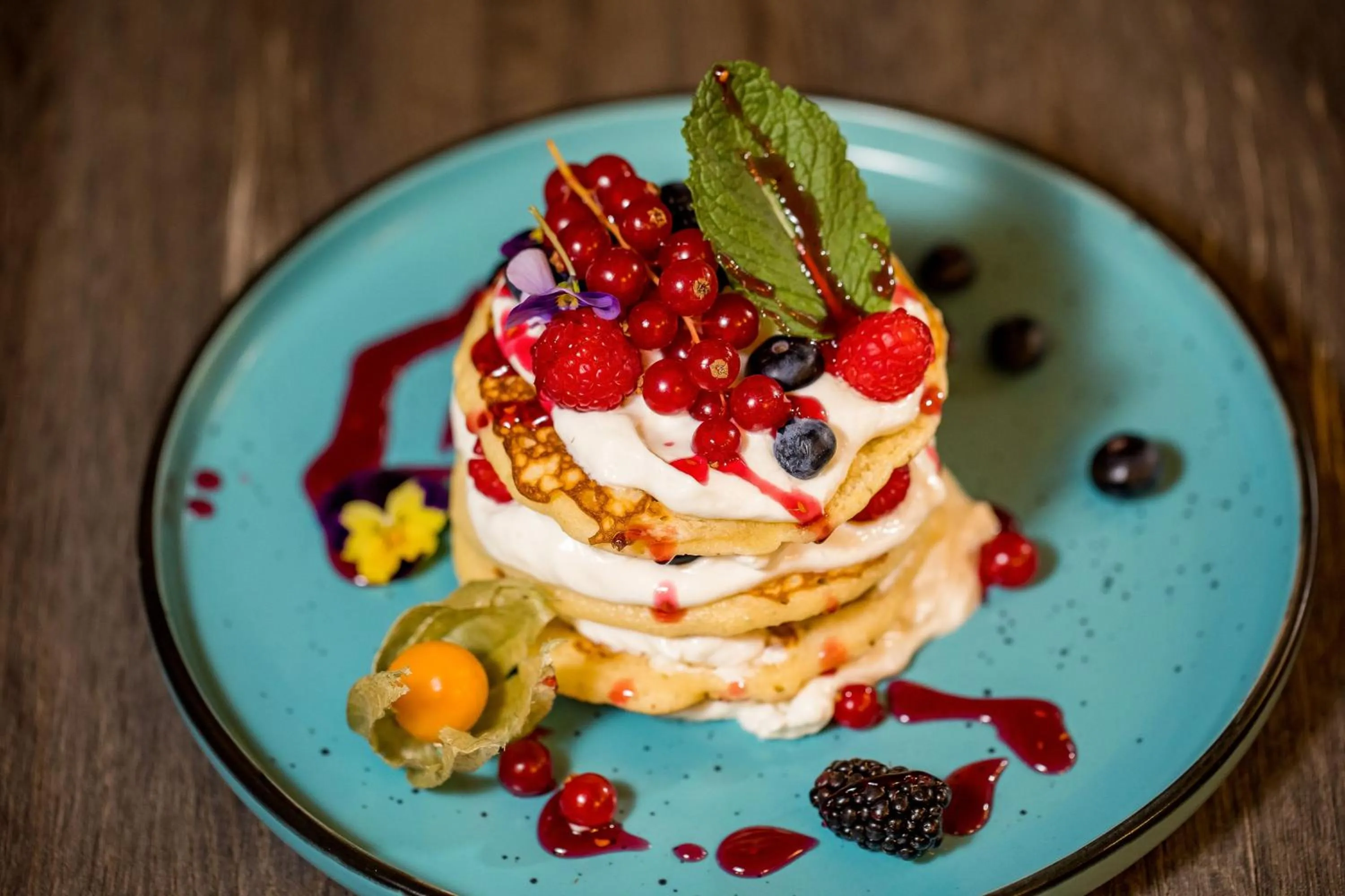 Restaurant/places to eat in Samaa Hotel