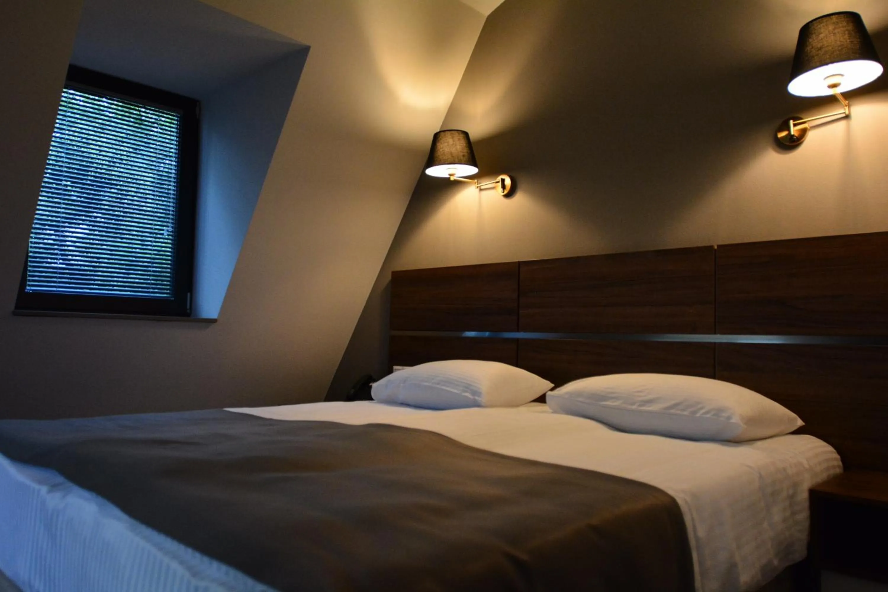 Bedroom, Bed in Hotel Garnet Tbilisi