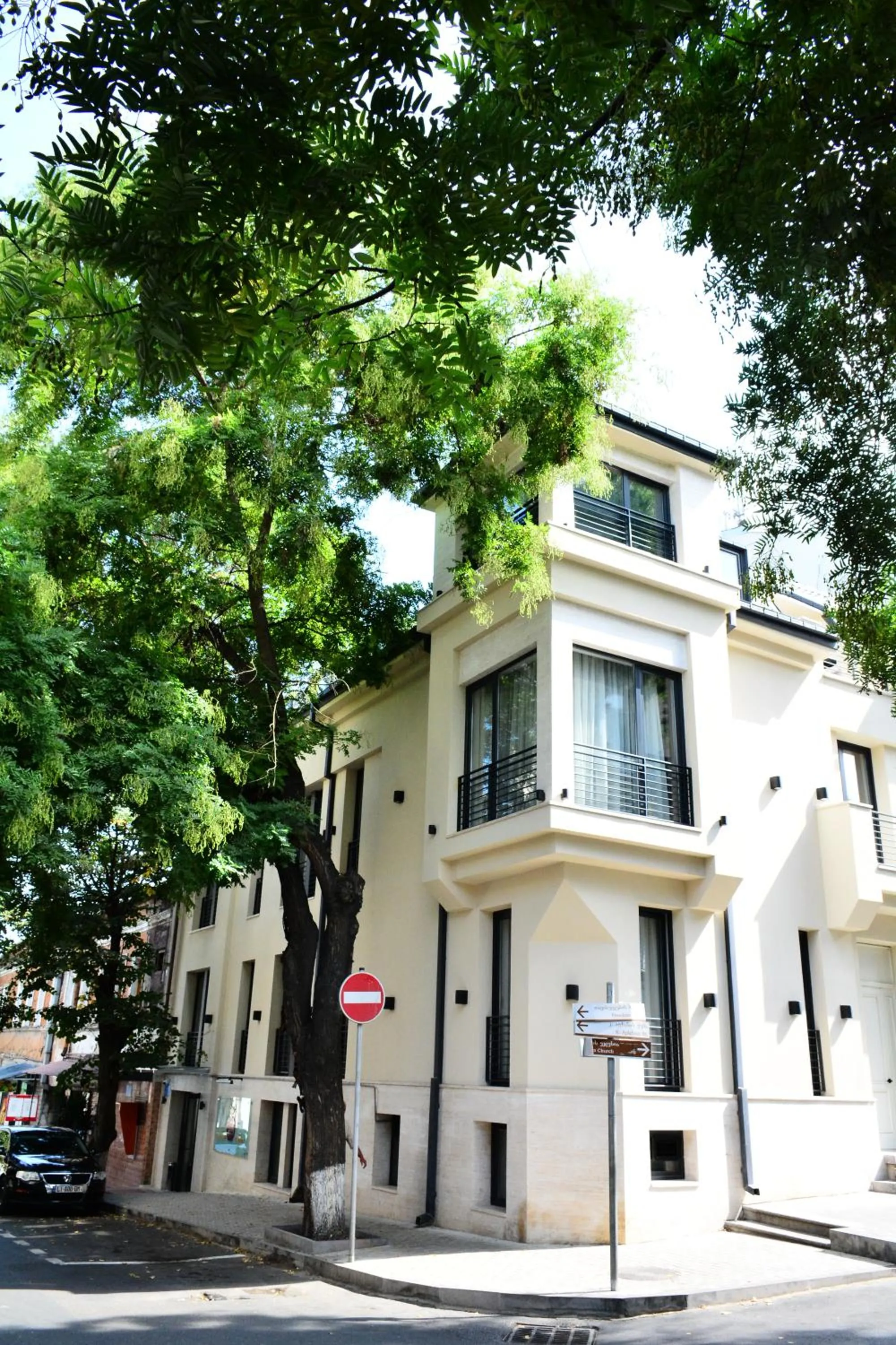 Street view in Hotel Garnet Tbilisi