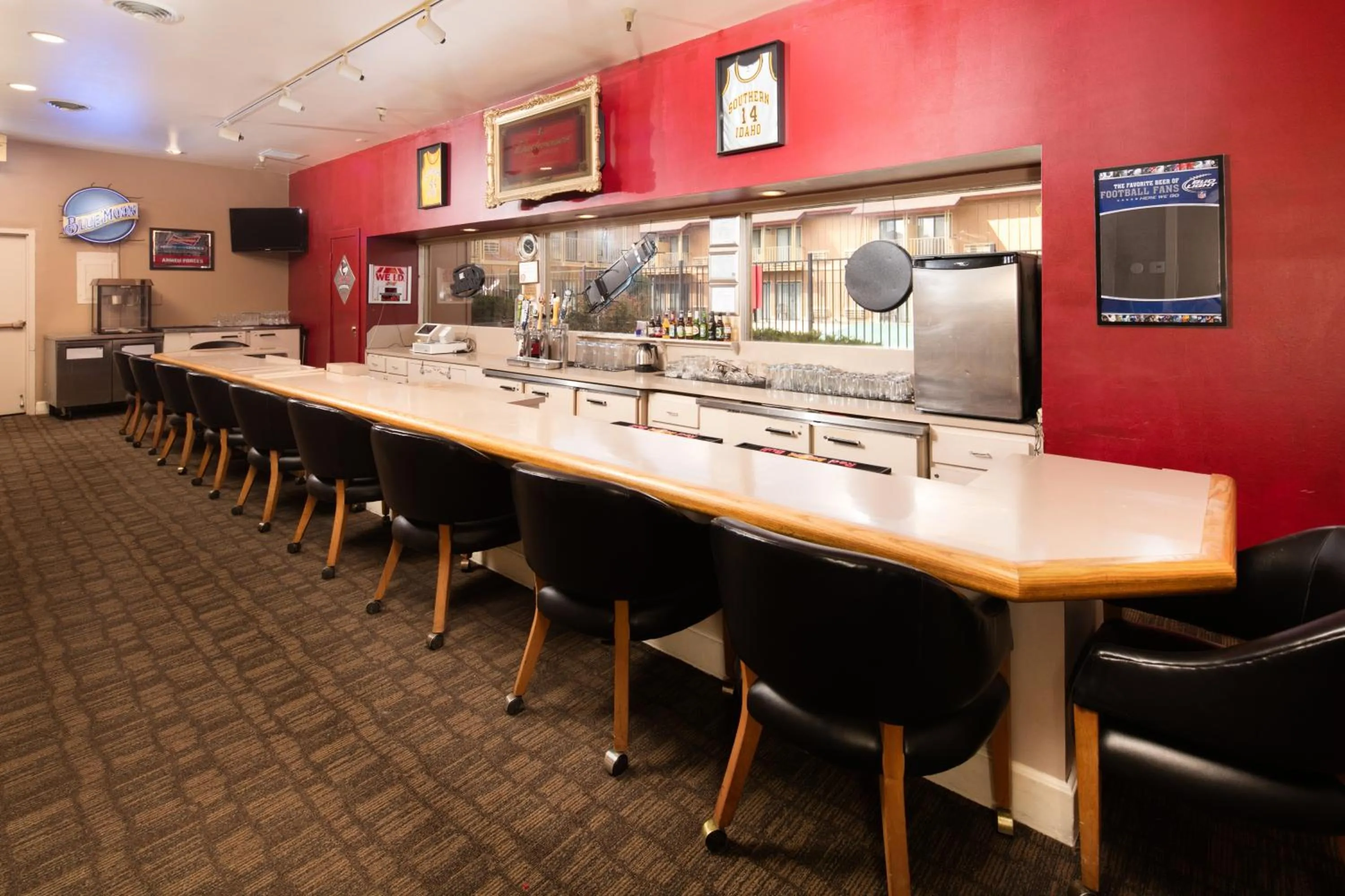 Restaurant/places to eat, Lounge/Bar in Red Lion Hotel Twin Falls