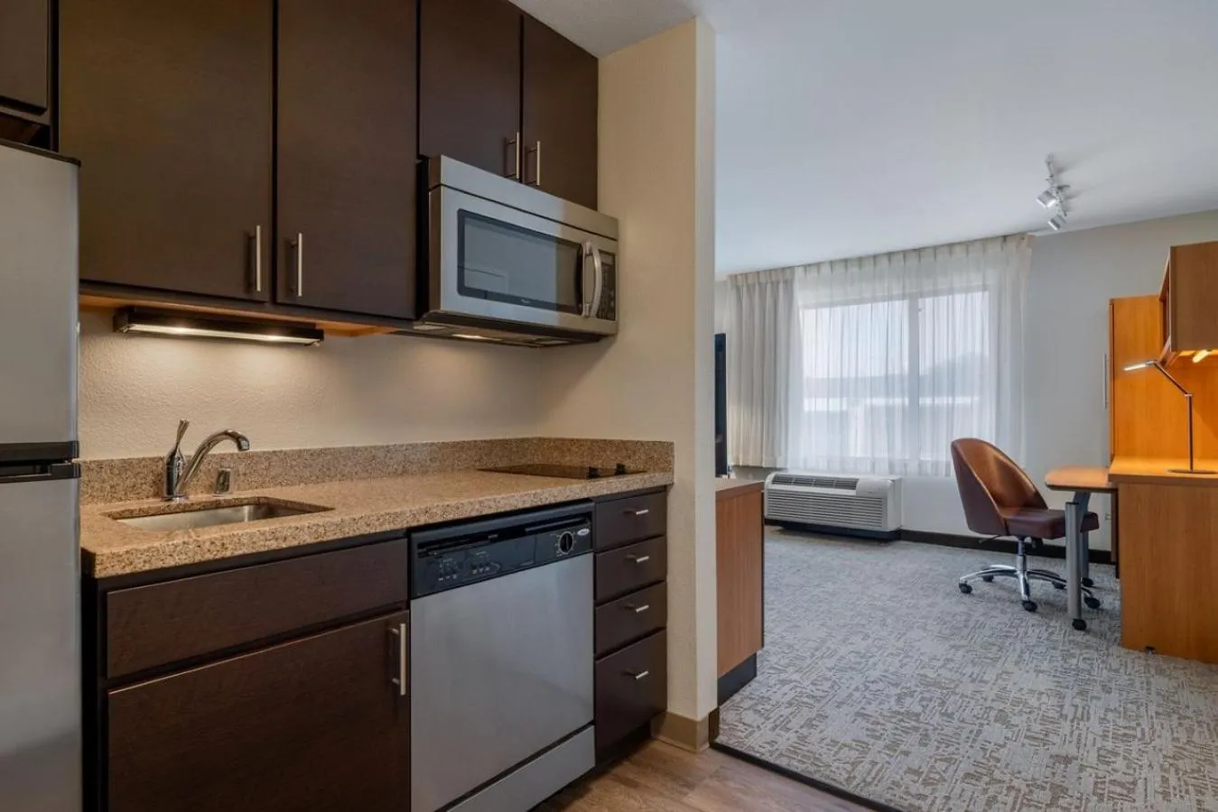 Kitchen or kitchenette in TownePlace Suites by Marriott Albuquerque North