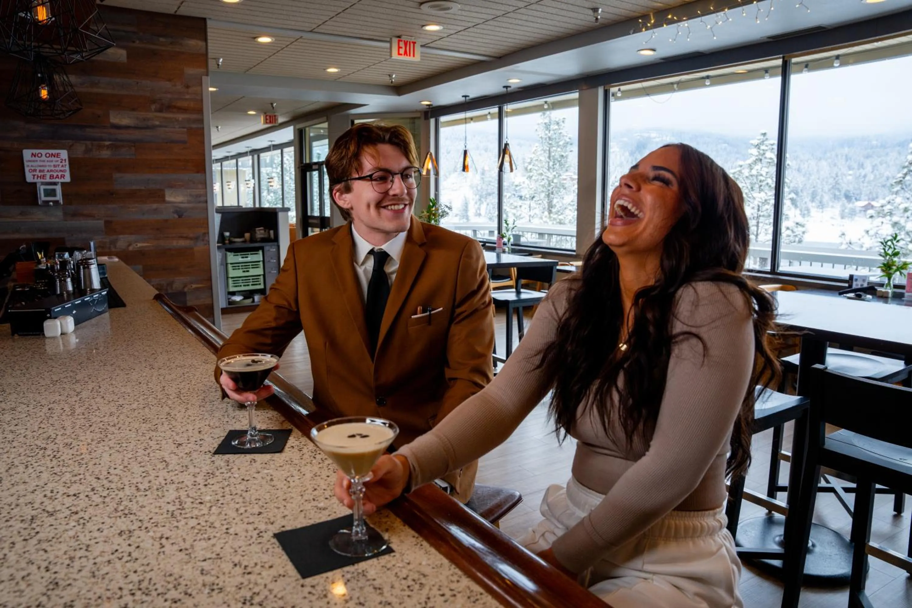 Lounge or bar in Red Lion Templin's Hotel on the River