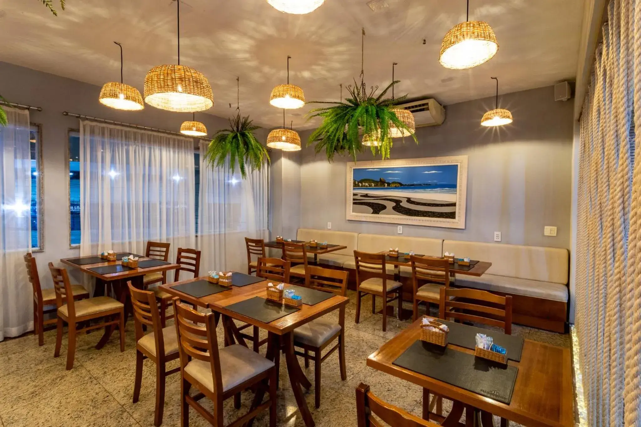 Restaurant/places to eat in Fluminense Hotel Restaurant/places to eat in Fluminense Hotel