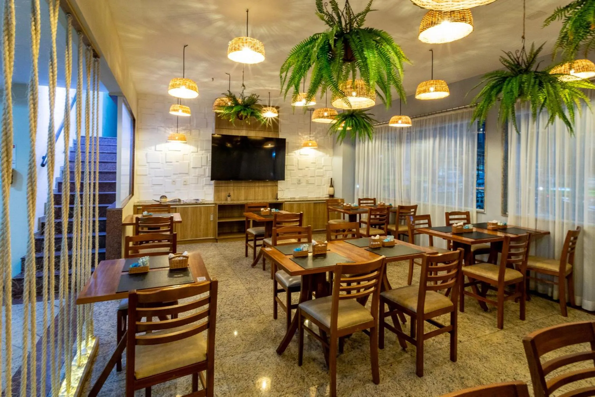 Restaurant/places to eat in Fluminense Hotel