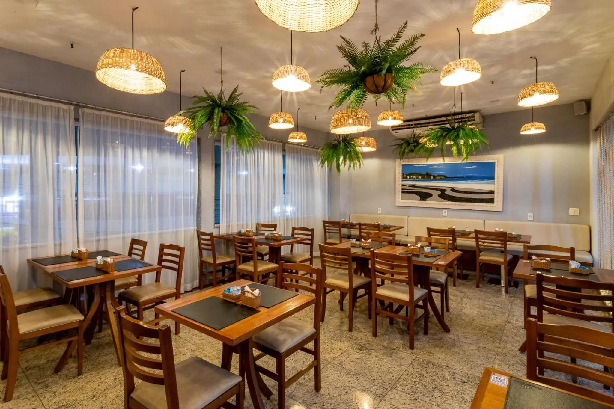 Restaurant/places to eat in Fluminense Hotel Restaurant/places to eat in Fluminense Hotel
