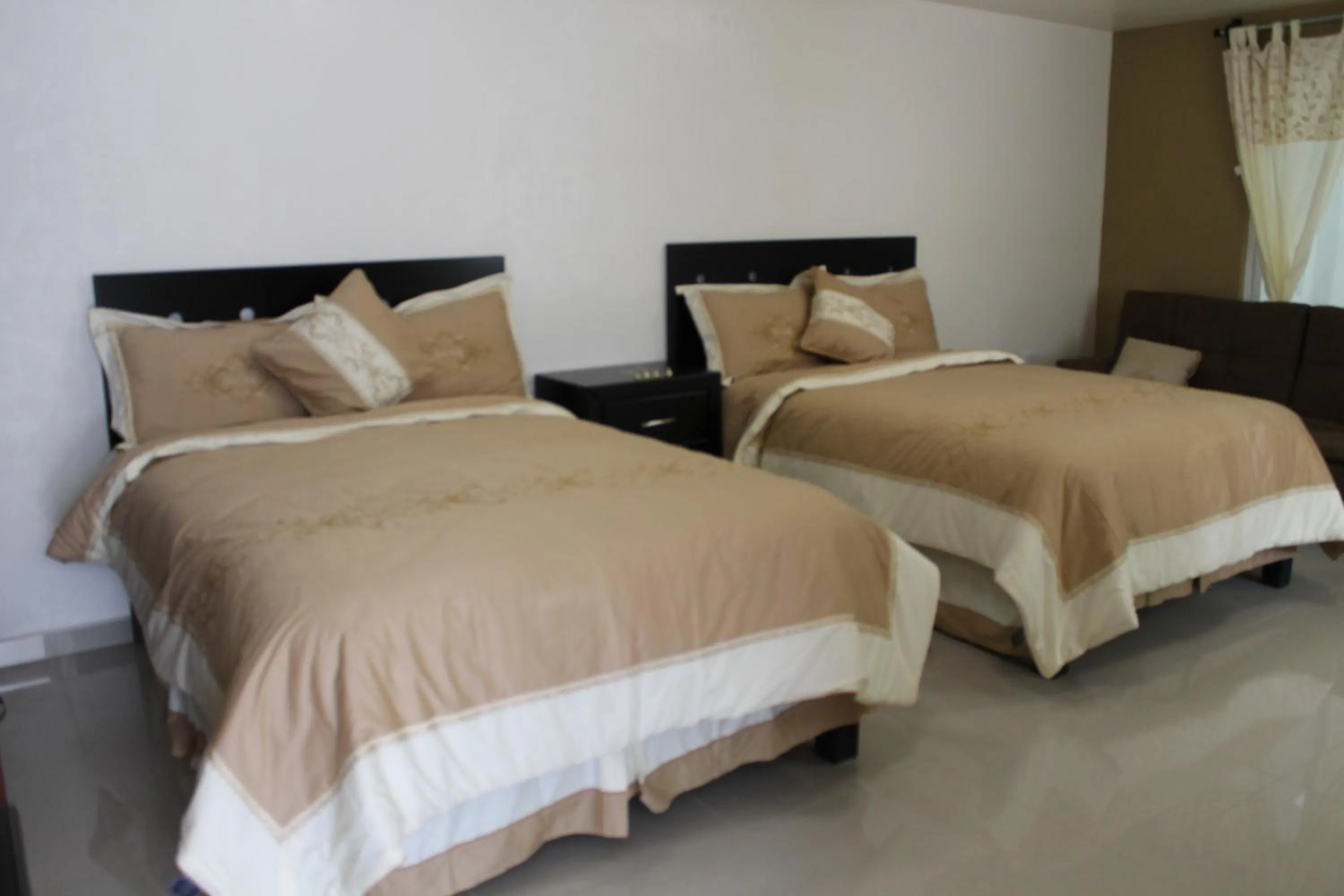 Photo of the whole room, Bed in Hotel El Refugio