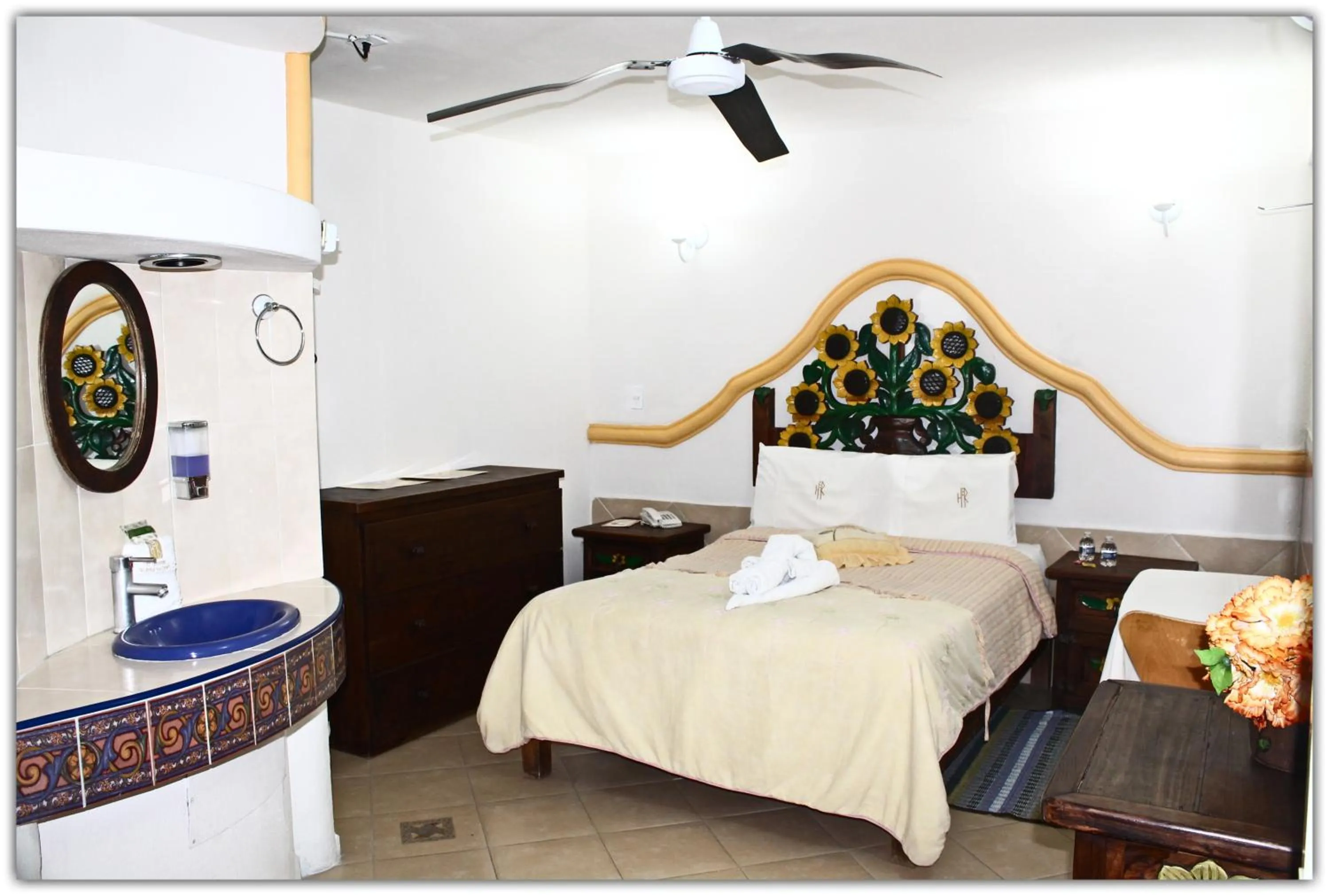 Bed in Hotel El Refugio