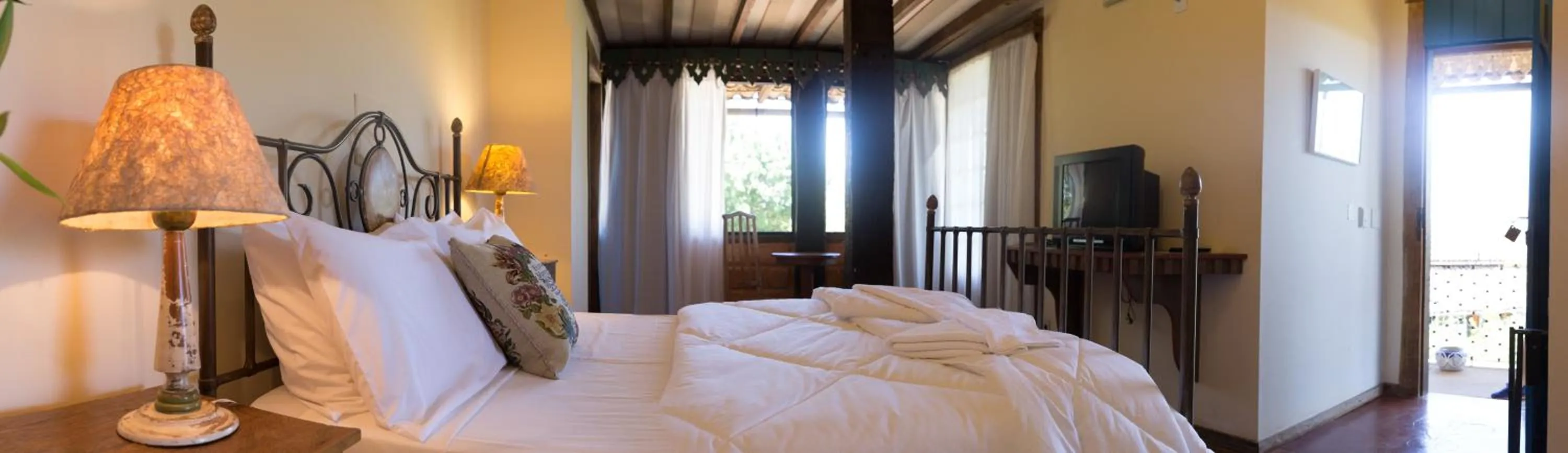 Bed in Pousada Paço do Lavradio